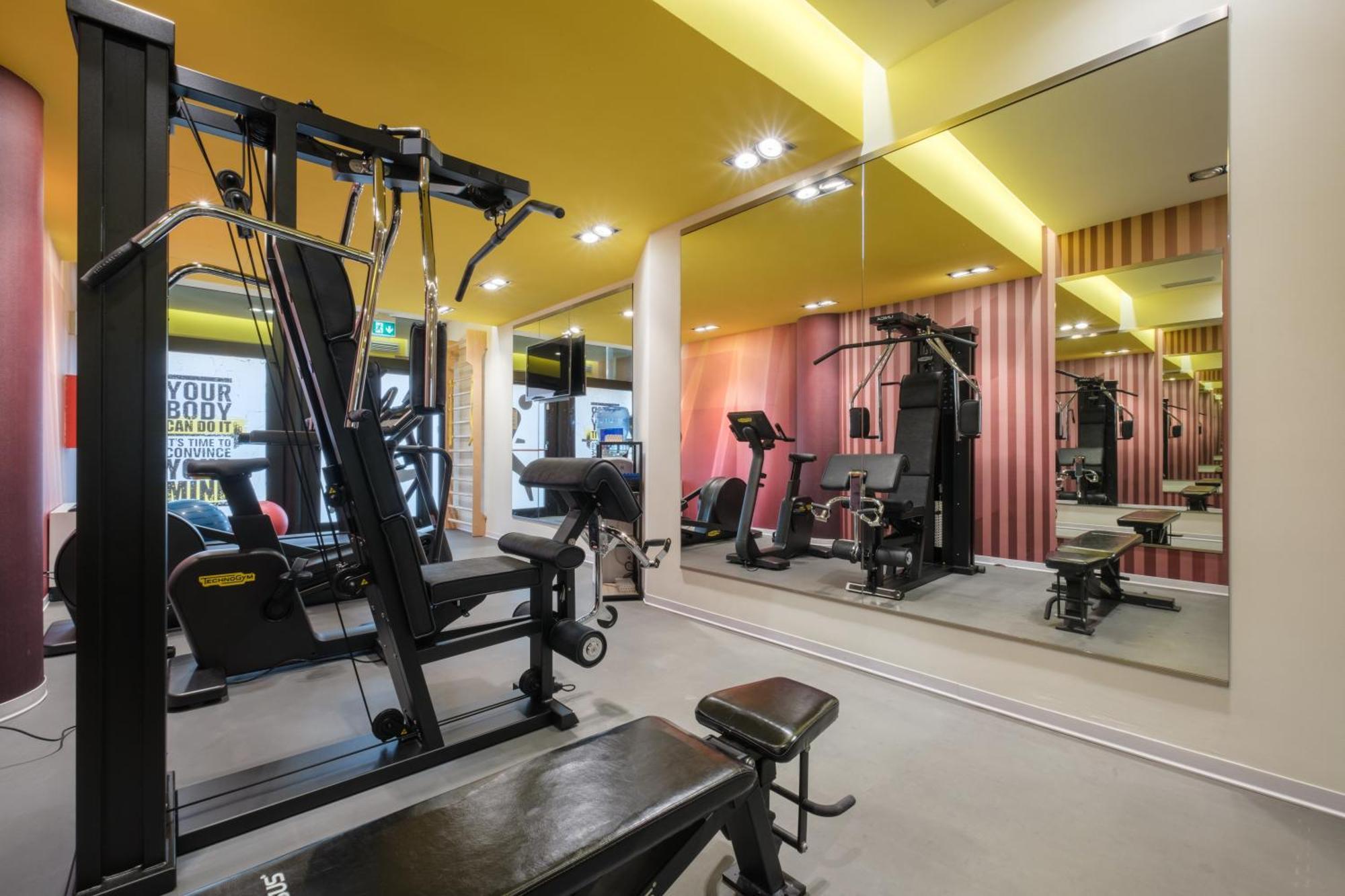 Hotel Savhotel Aemilia