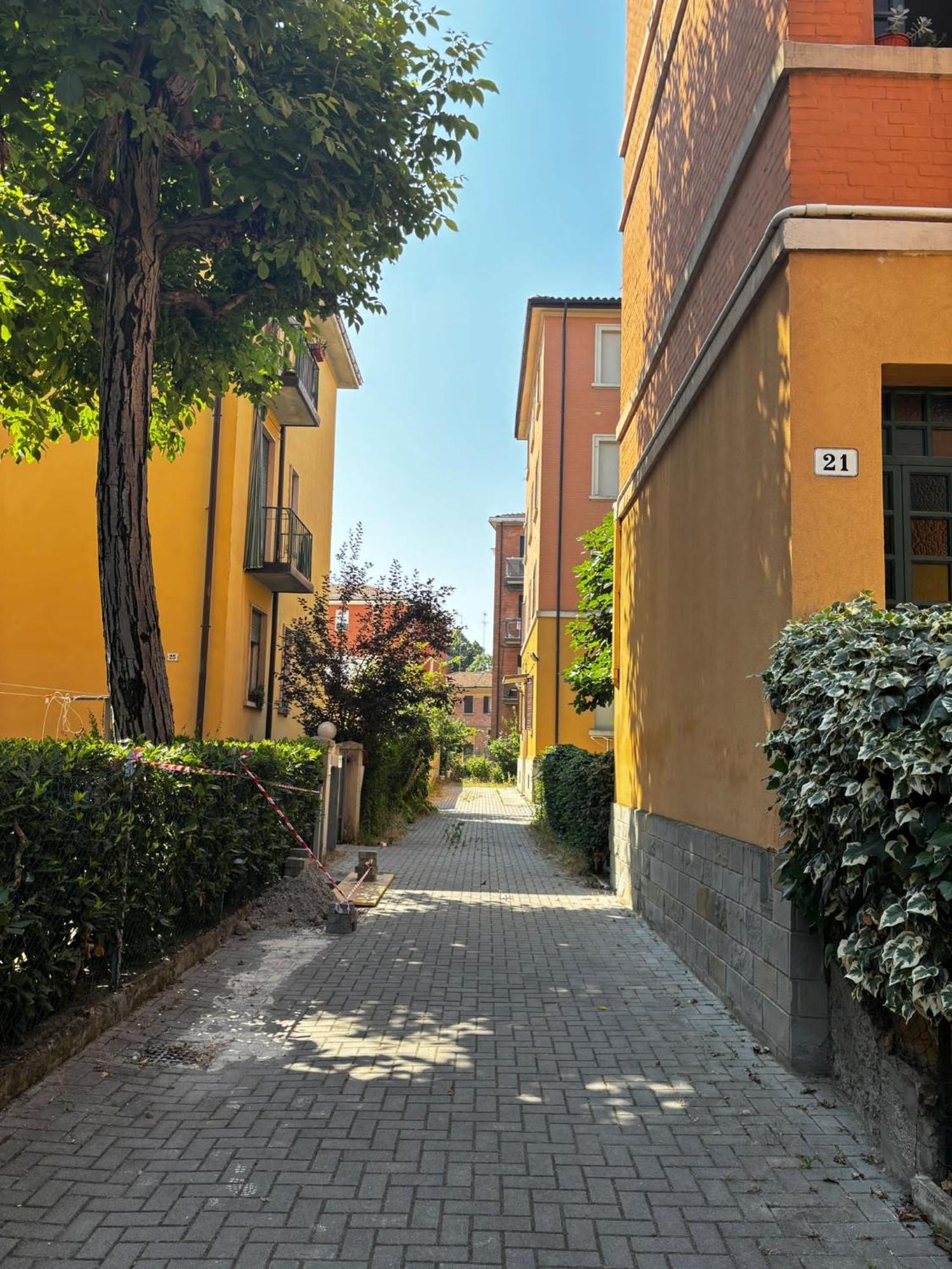 Apartamento Fiera Bolognina - Komodo - Completo Con Giardino E Parcheggio Privato Gratuito Bolonha