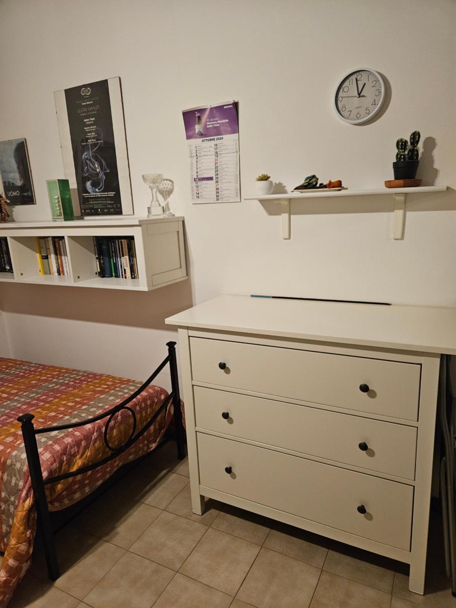 Stanza In Privato Zona San Vitale * Bologne