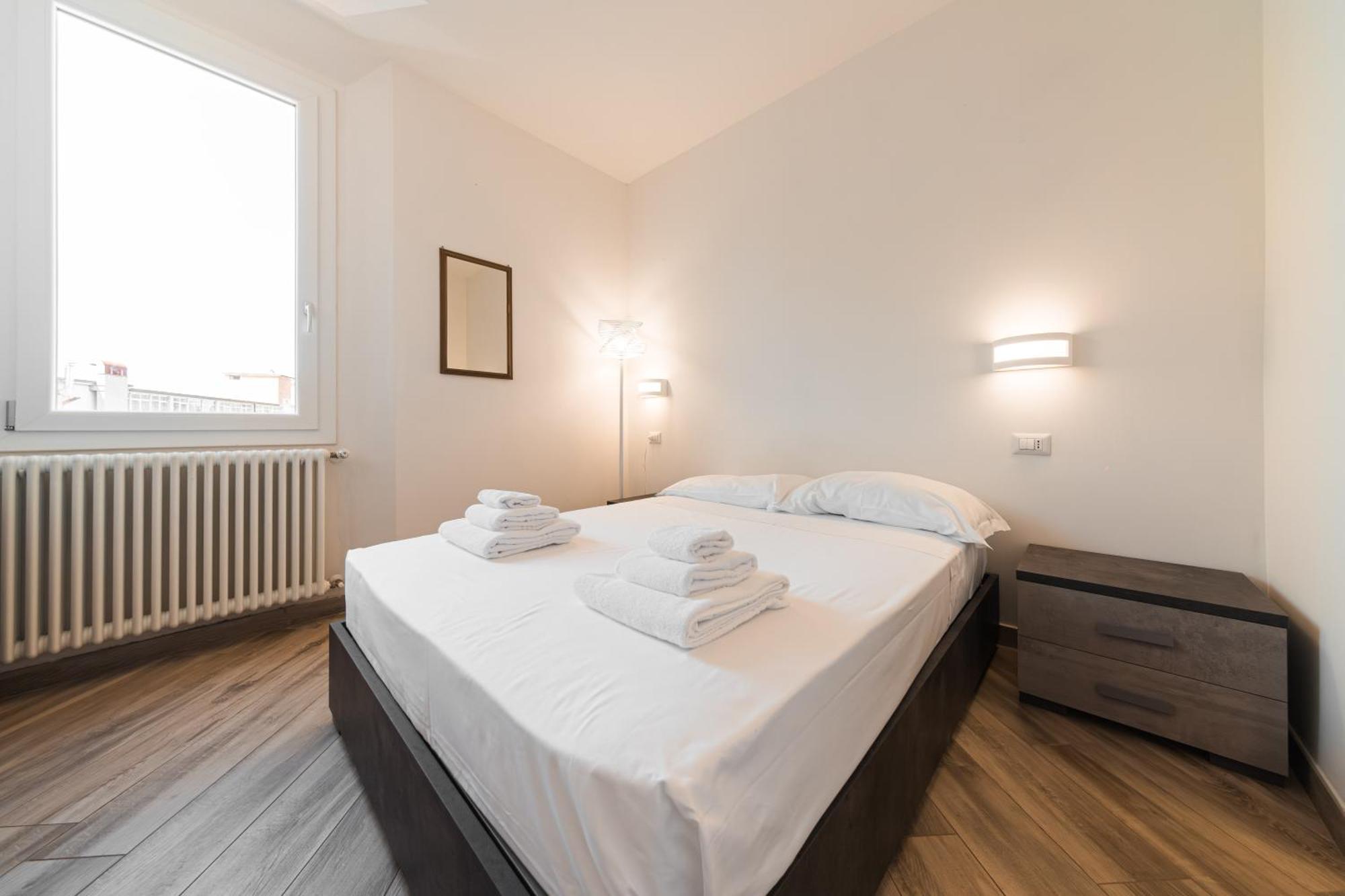 Carracci House - Free Parking - Station - Center E Fiera Appartamento *