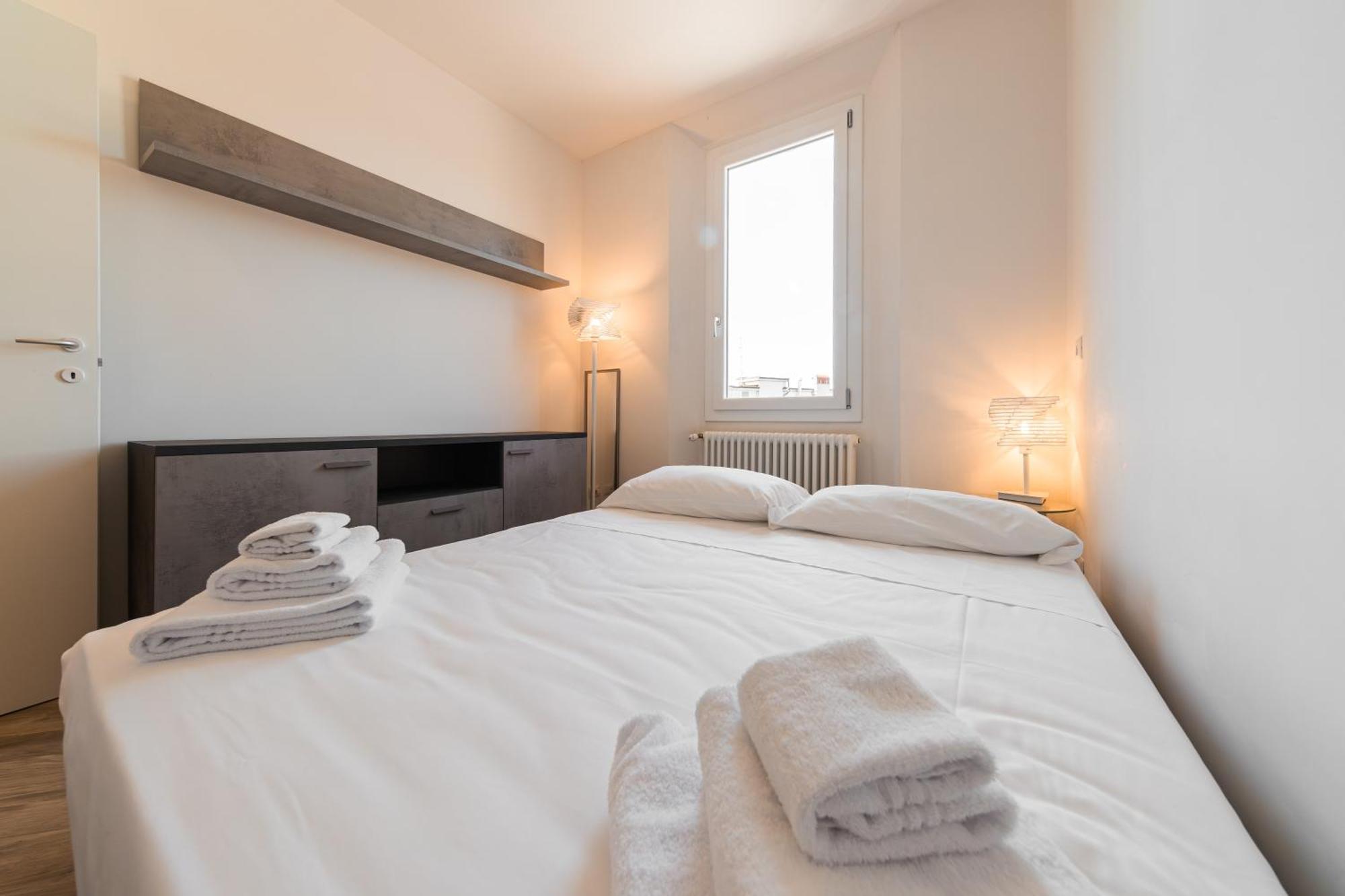 Carracci House - Free Parking - Station - Center E Fiera * Bologna