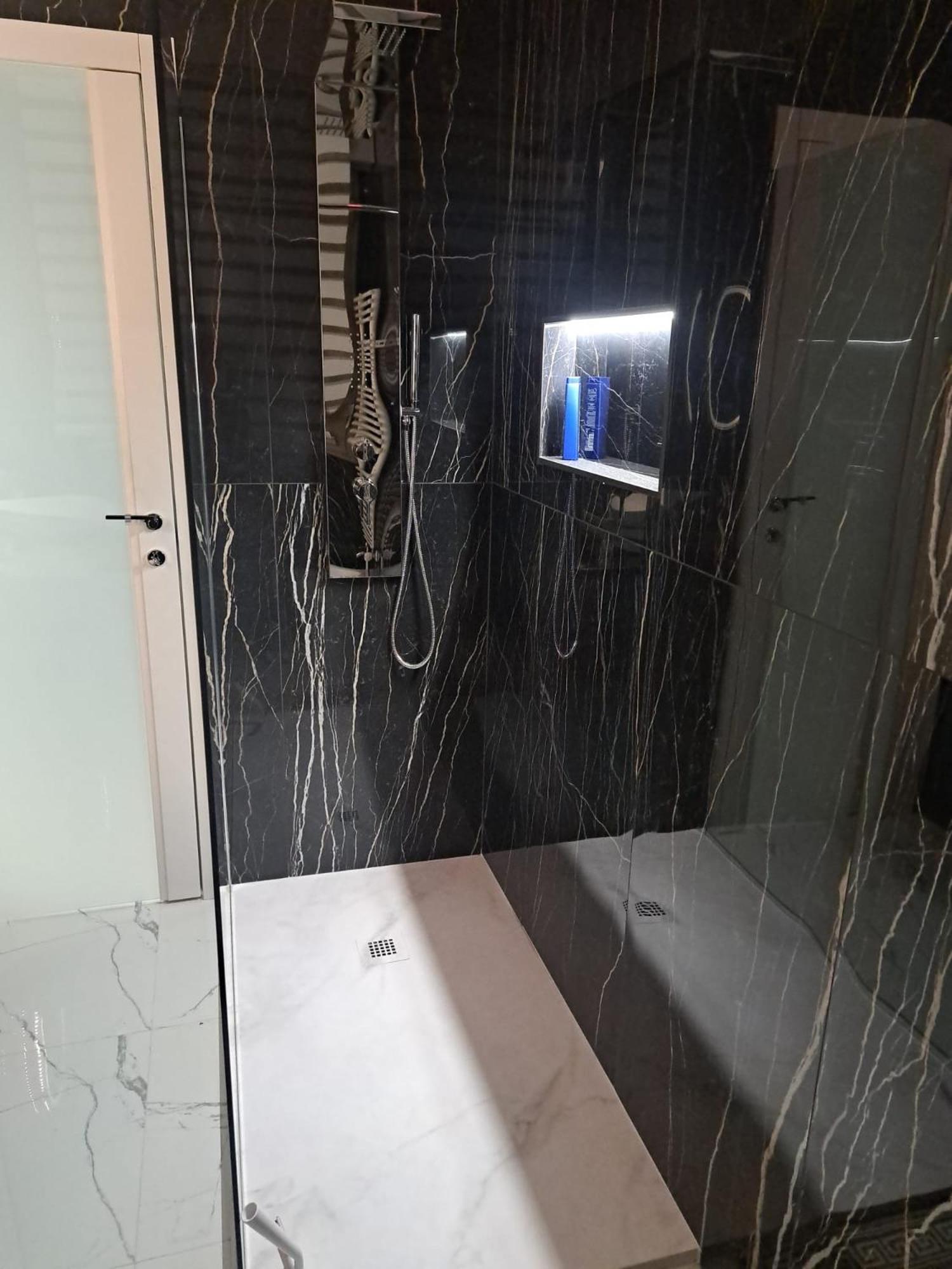 Room& Breakfast Martin's Luxury Appartement Bologna