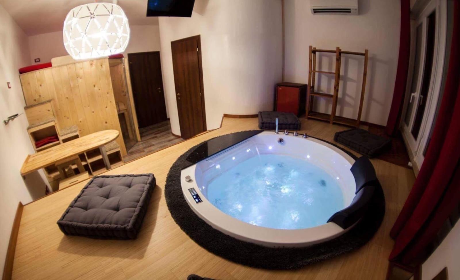 4roomz Couette-café 3*
