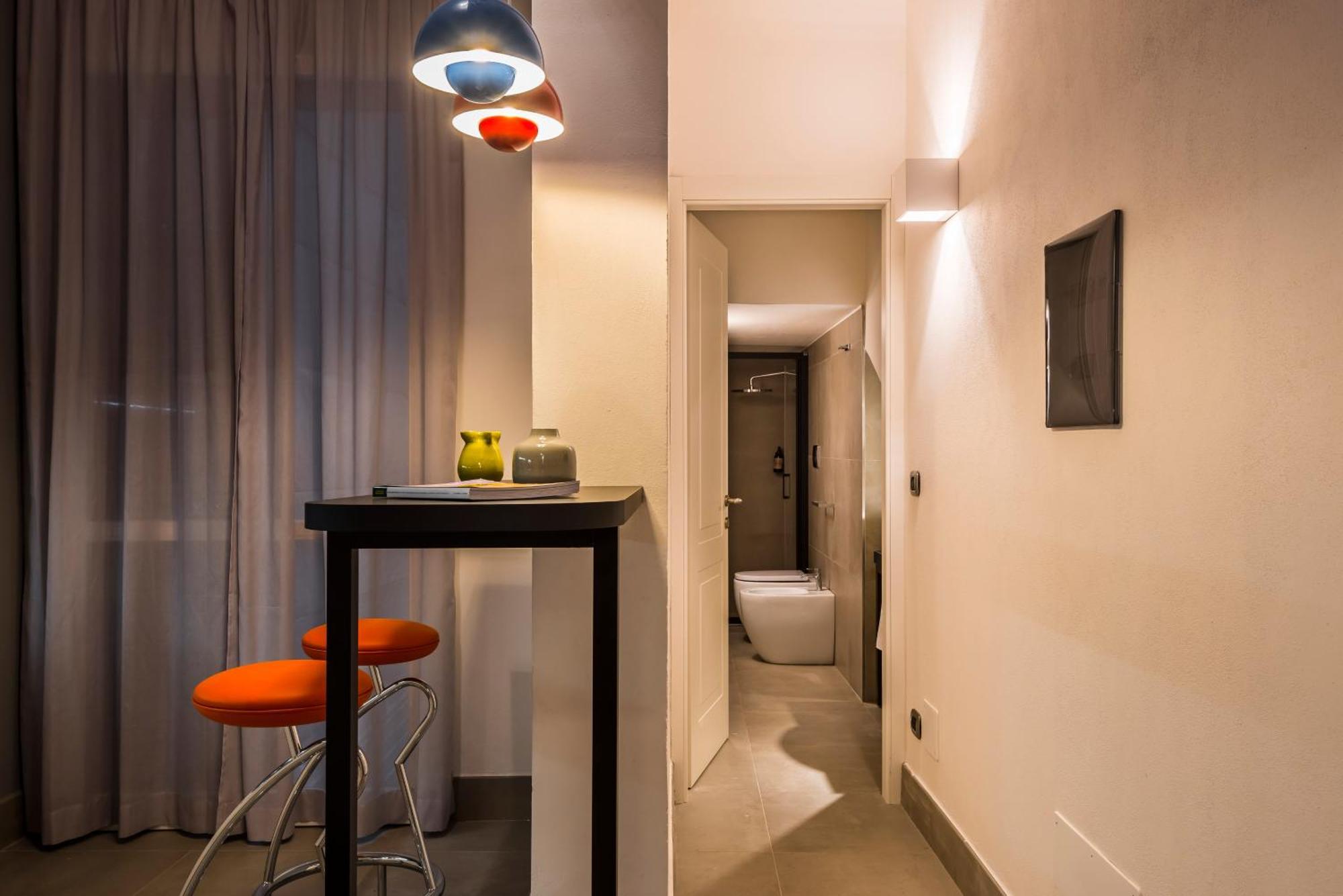 Futurism - Luxury By Design Club Collection * Bologna
