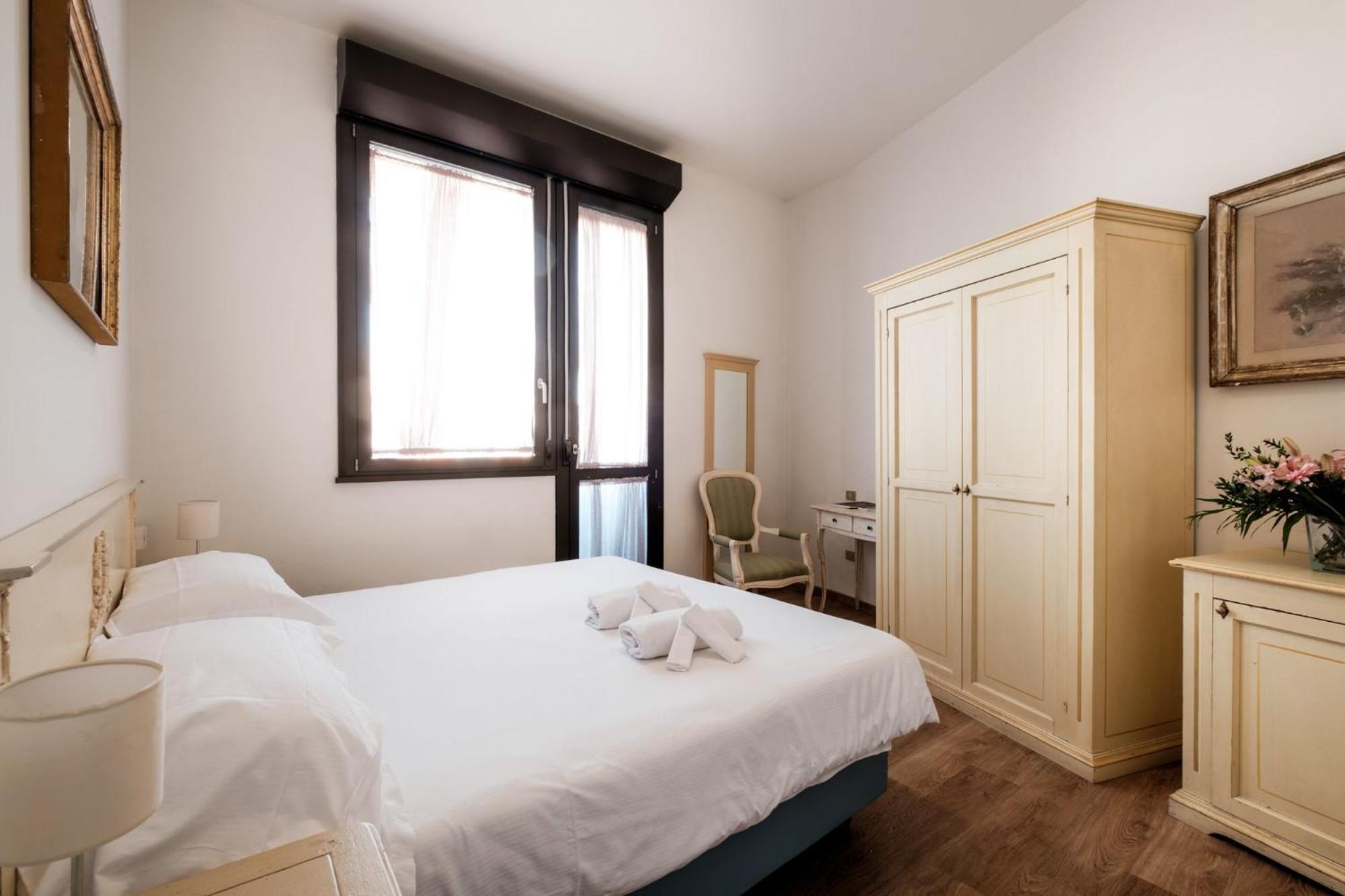 Resart Iacomus * Bologna