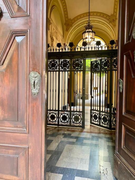 Portico Dei Servi Historical Appartamento Bologna