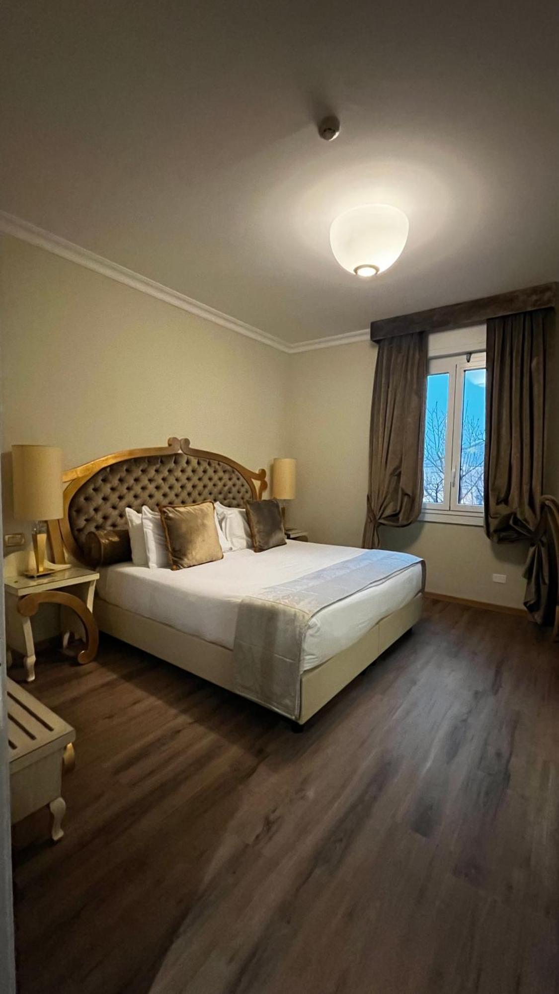 Zanhotel Tre Vecchi 4* Bologna