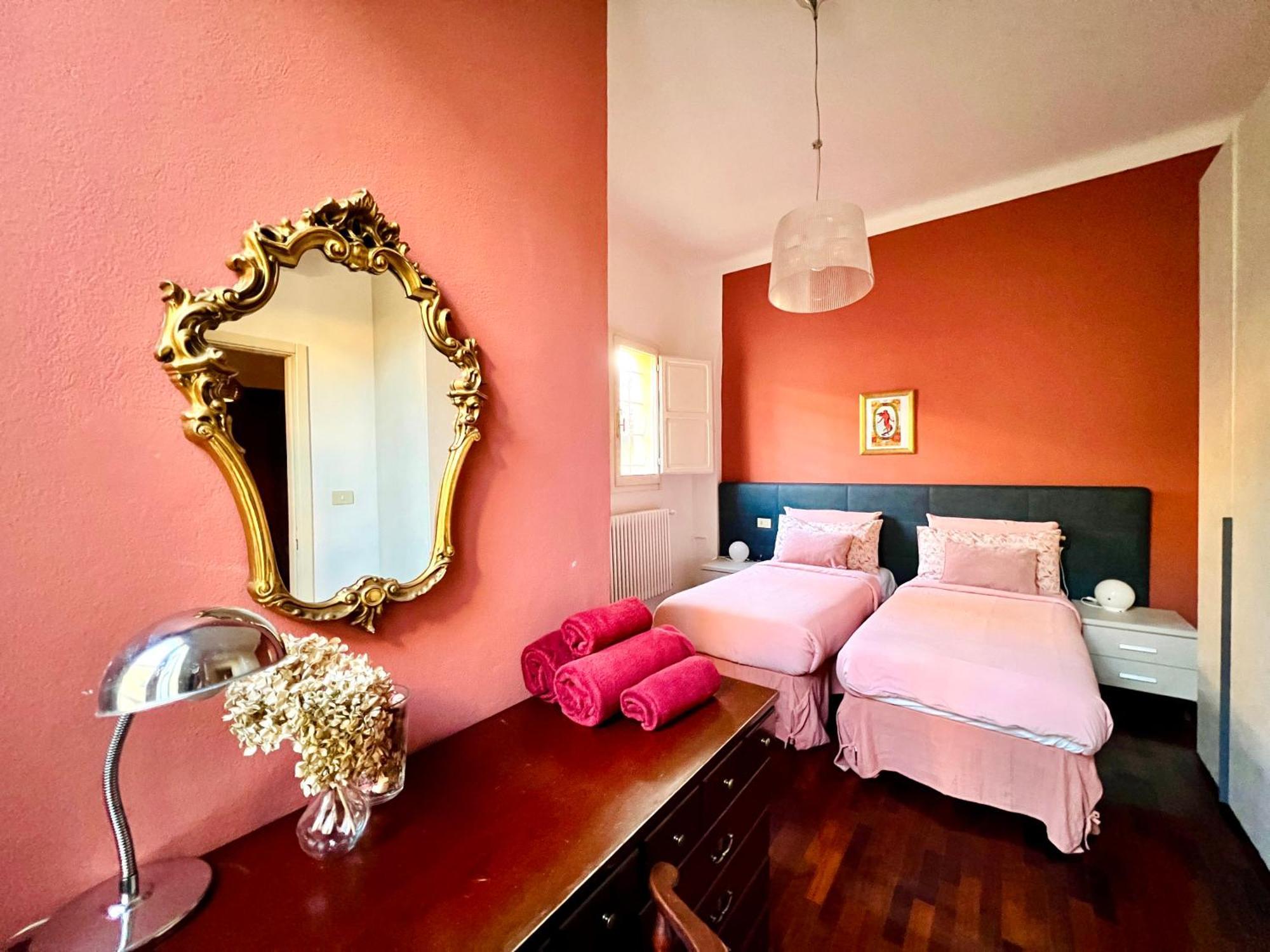 Apartment House Of Chariot - In The Heart Of Bologna
