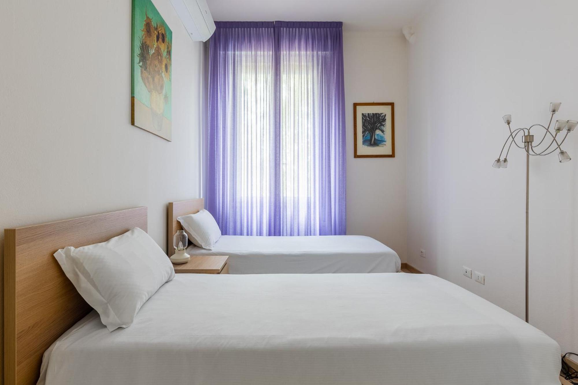 Appartamento San Felice 136 By District