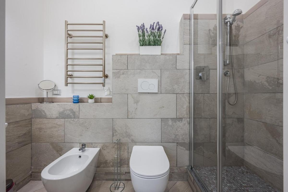Train Station Deluxe 3 Bath *