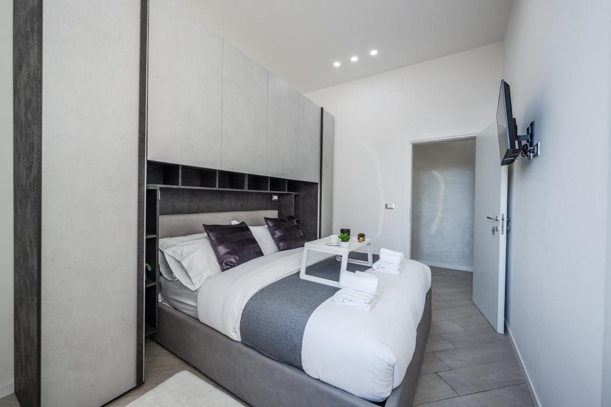 Train Station Deluxe 3 Bath Bologna