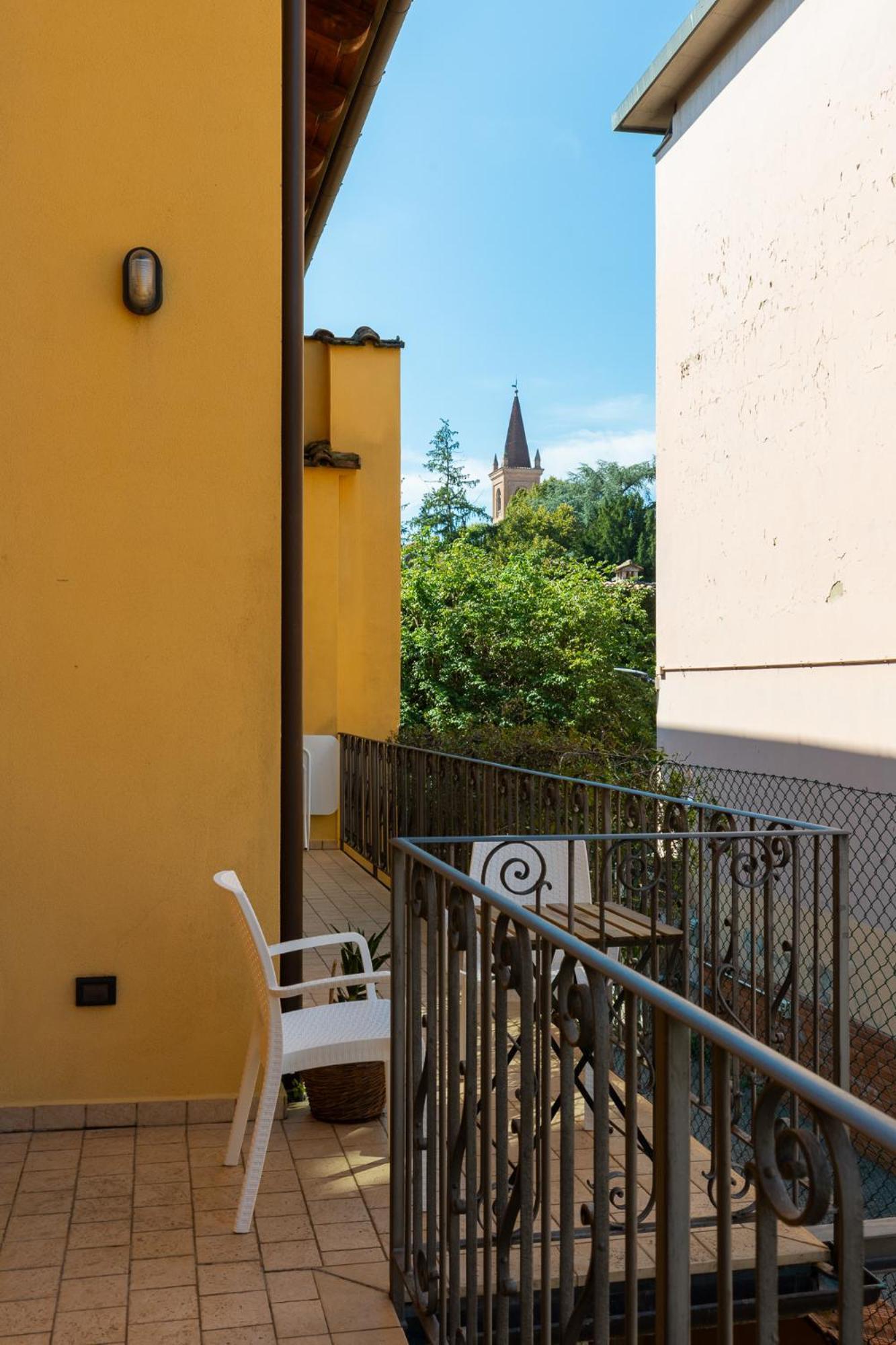 Broccaindosso 32 By District Bologna