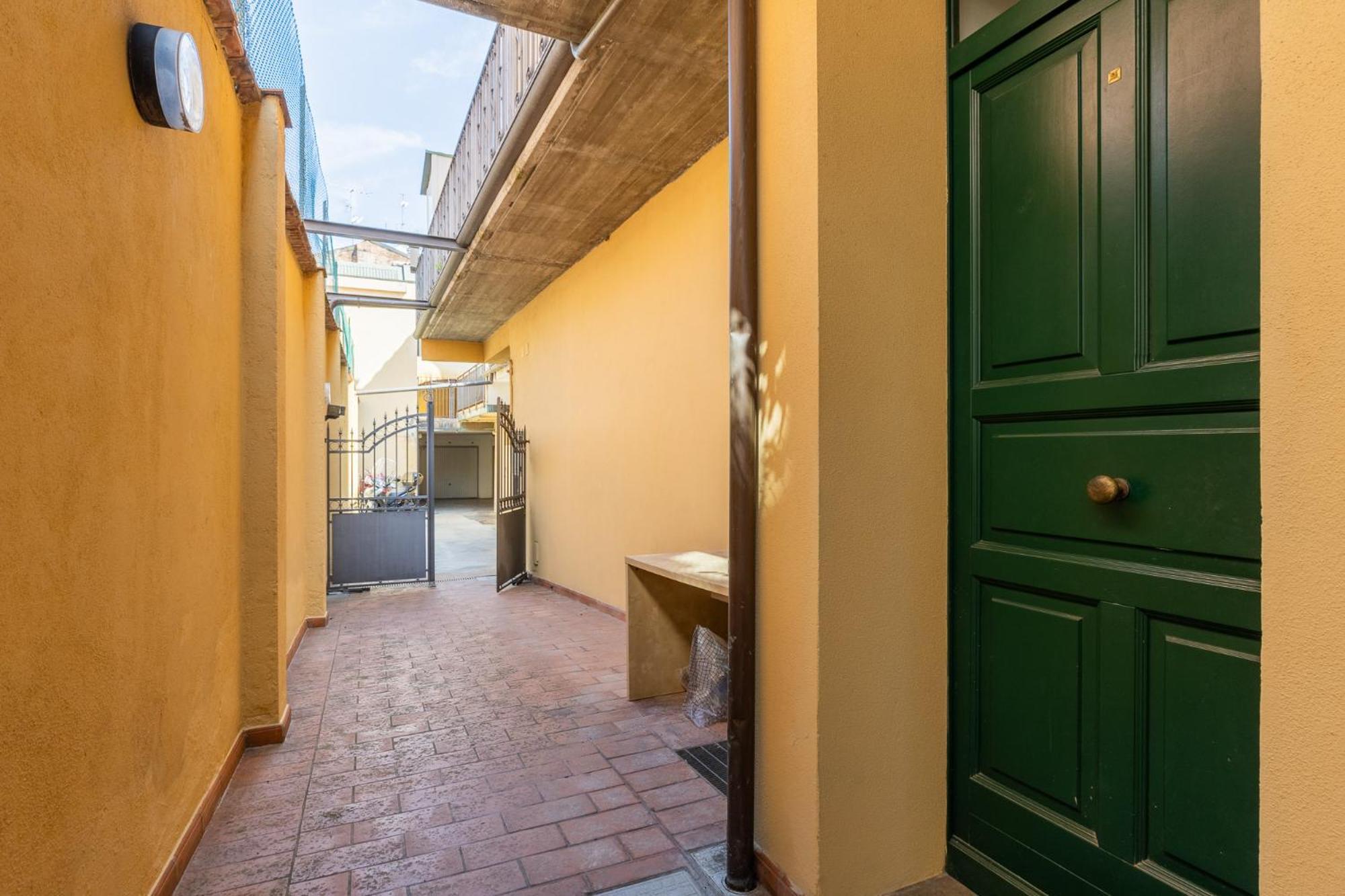 Broccaindosso 32 By District * Bologna