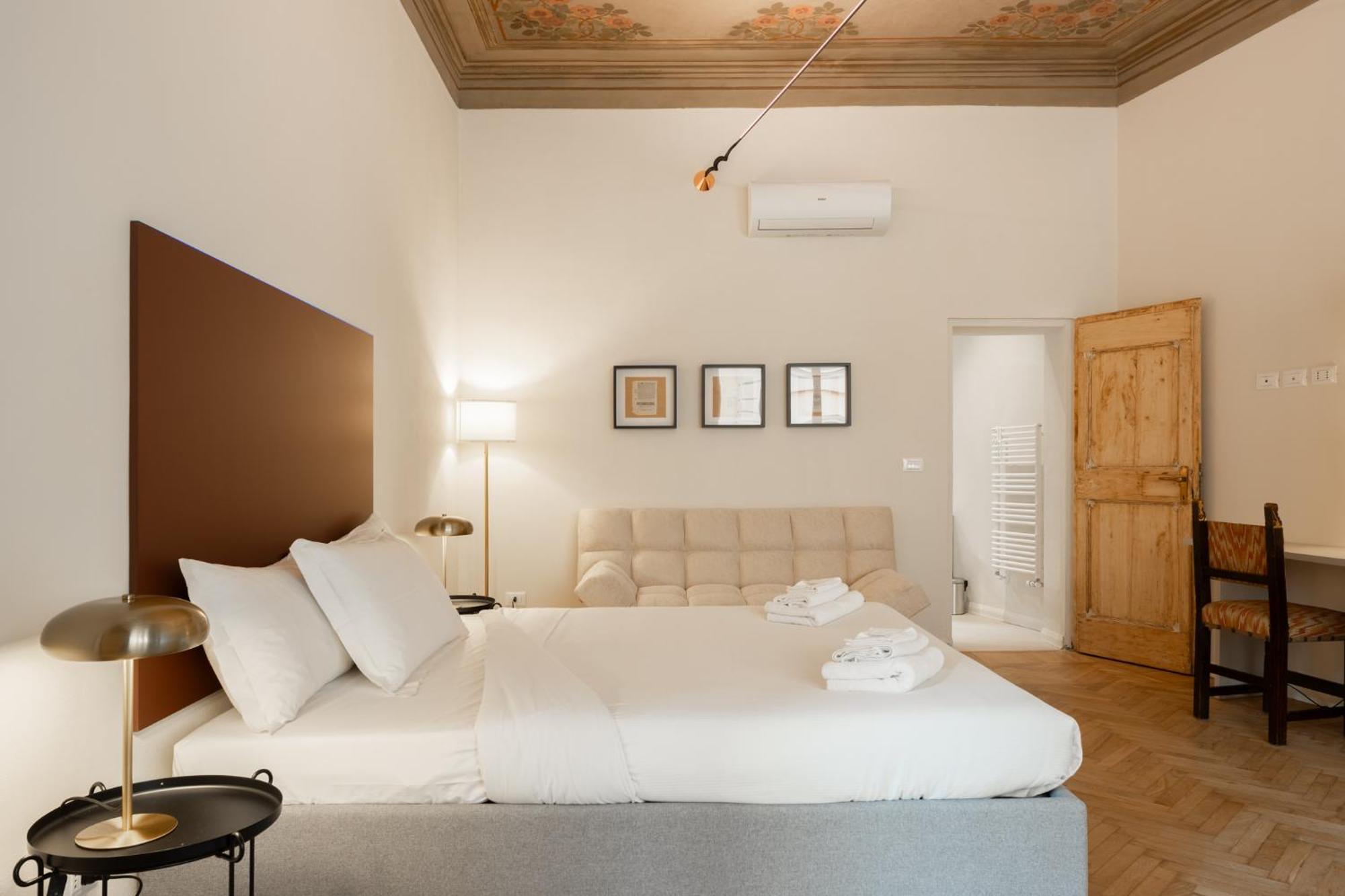 Azeglio Luxury *
