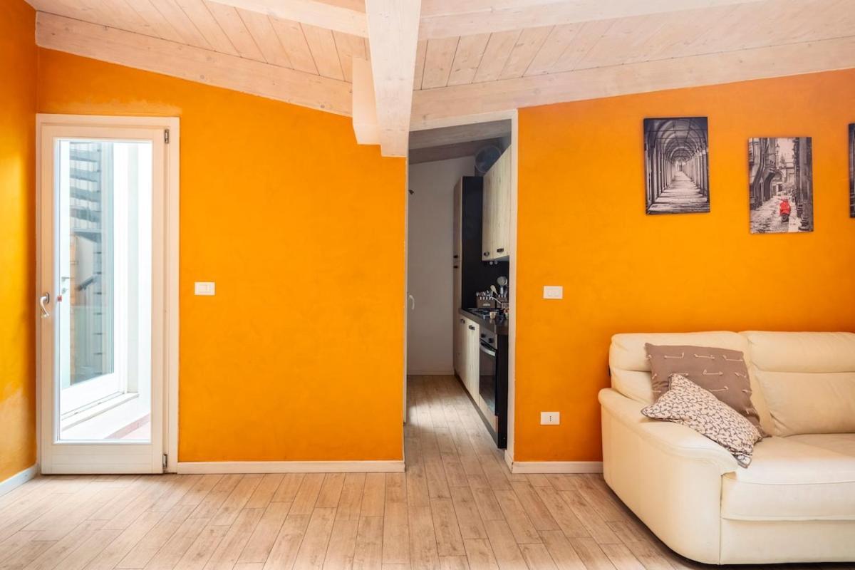 Secret Terrace Downtown Loft, Rooftop Terrace, 2 Bedrooms, Ac * Bologna