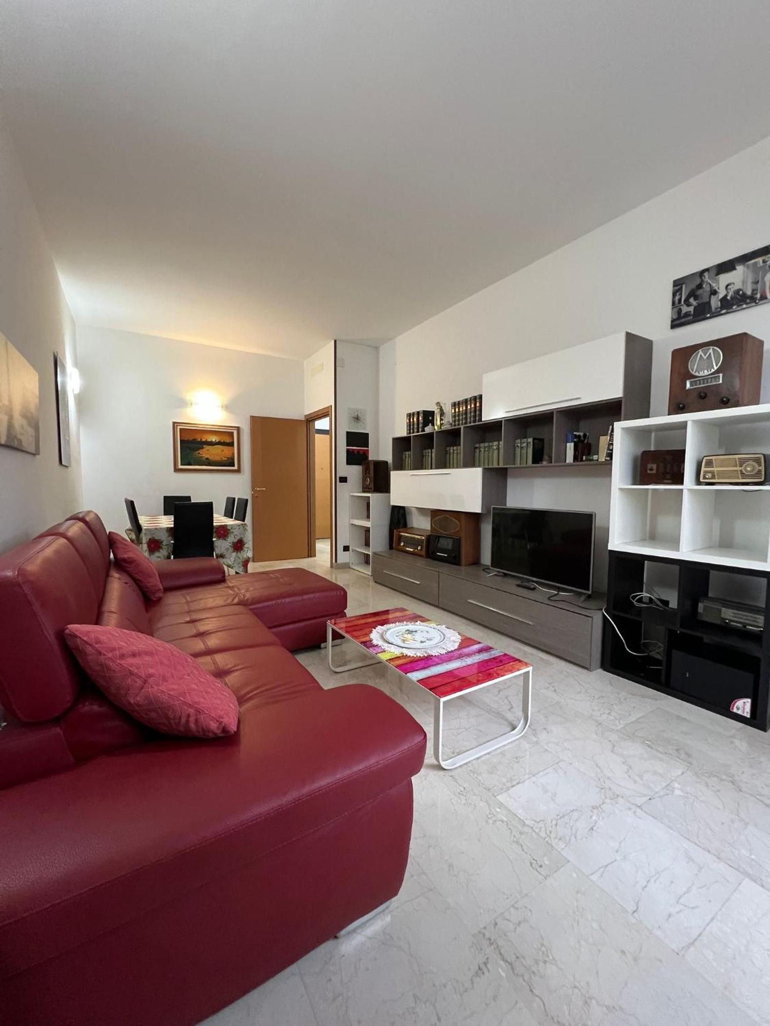 Apartamento Splendido In Zona Fiera A Bolonha