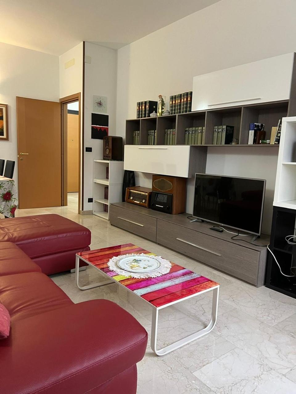 Splendido In Zona Fiera A Apartamento