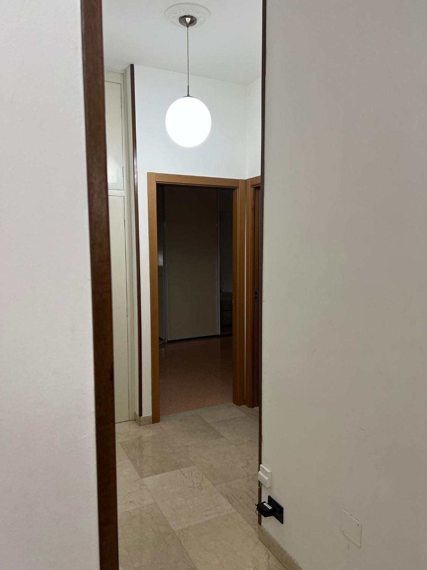 Splendido In Zona Fiera A Apartamento