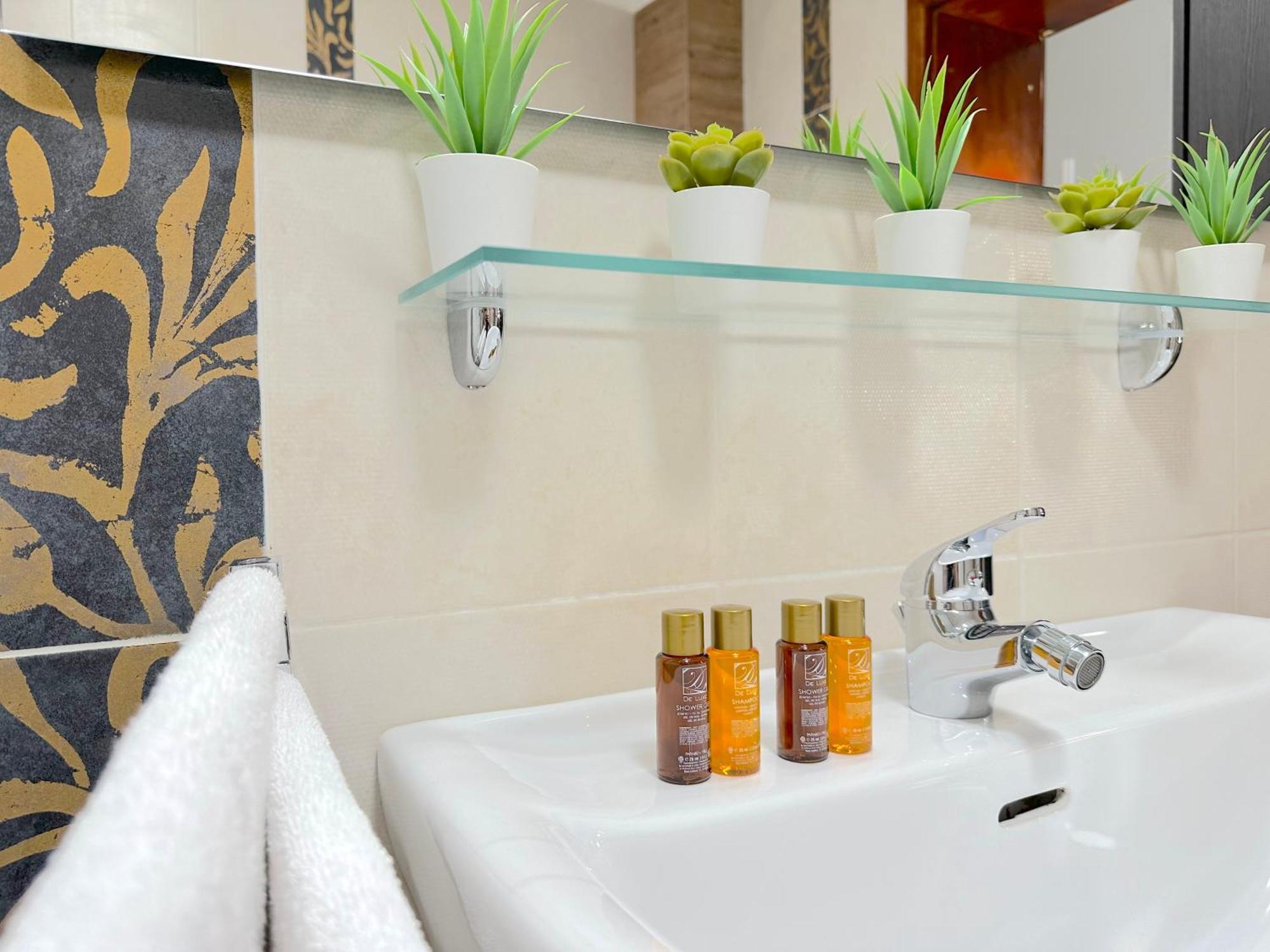 Rella Apartment Appartamento *