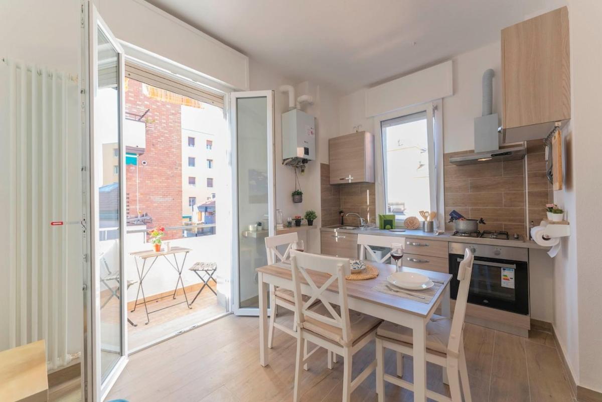 A 10 Min Da Sant'orsola - Interno 12 Design E Comfort Apartamento