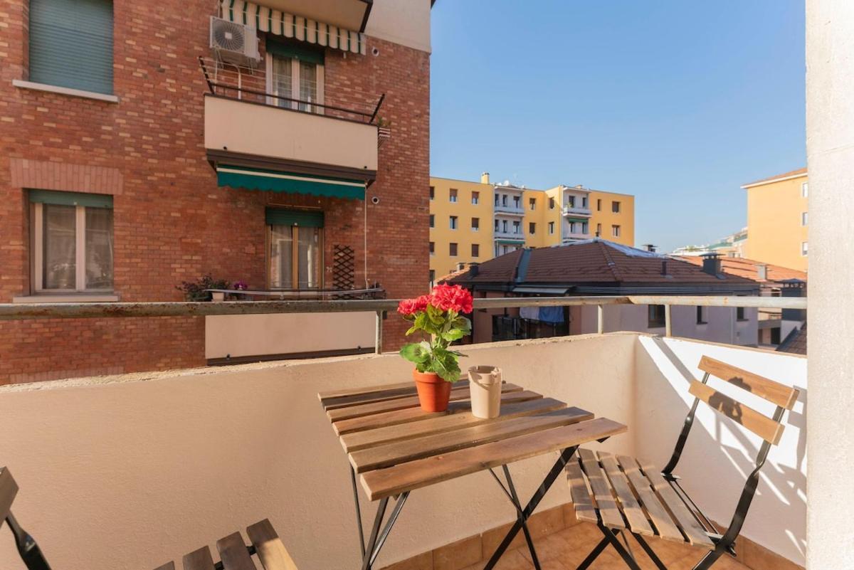 A 10 Min Da Sant'orsola - Interno 12 Design E Comfort Apartamento *