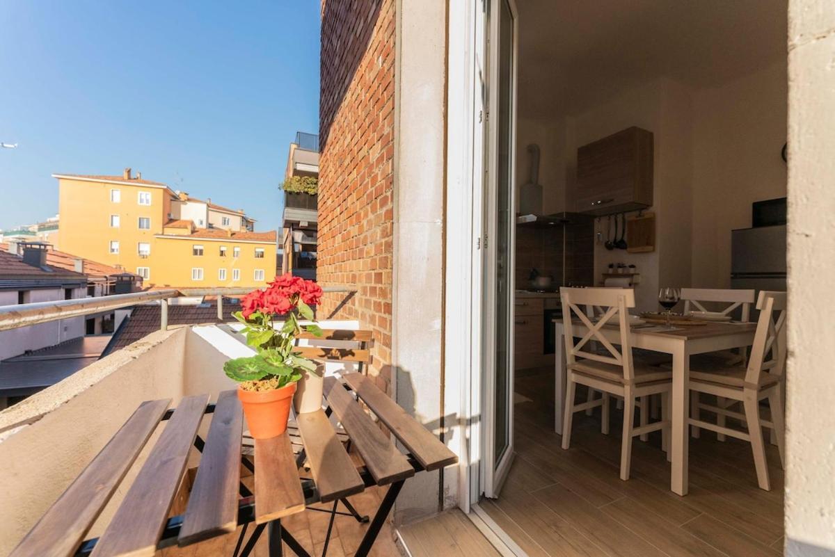 A 10 Min Da Sant'orsola - Interno 12 Design E Comfort Appartamento Bologna