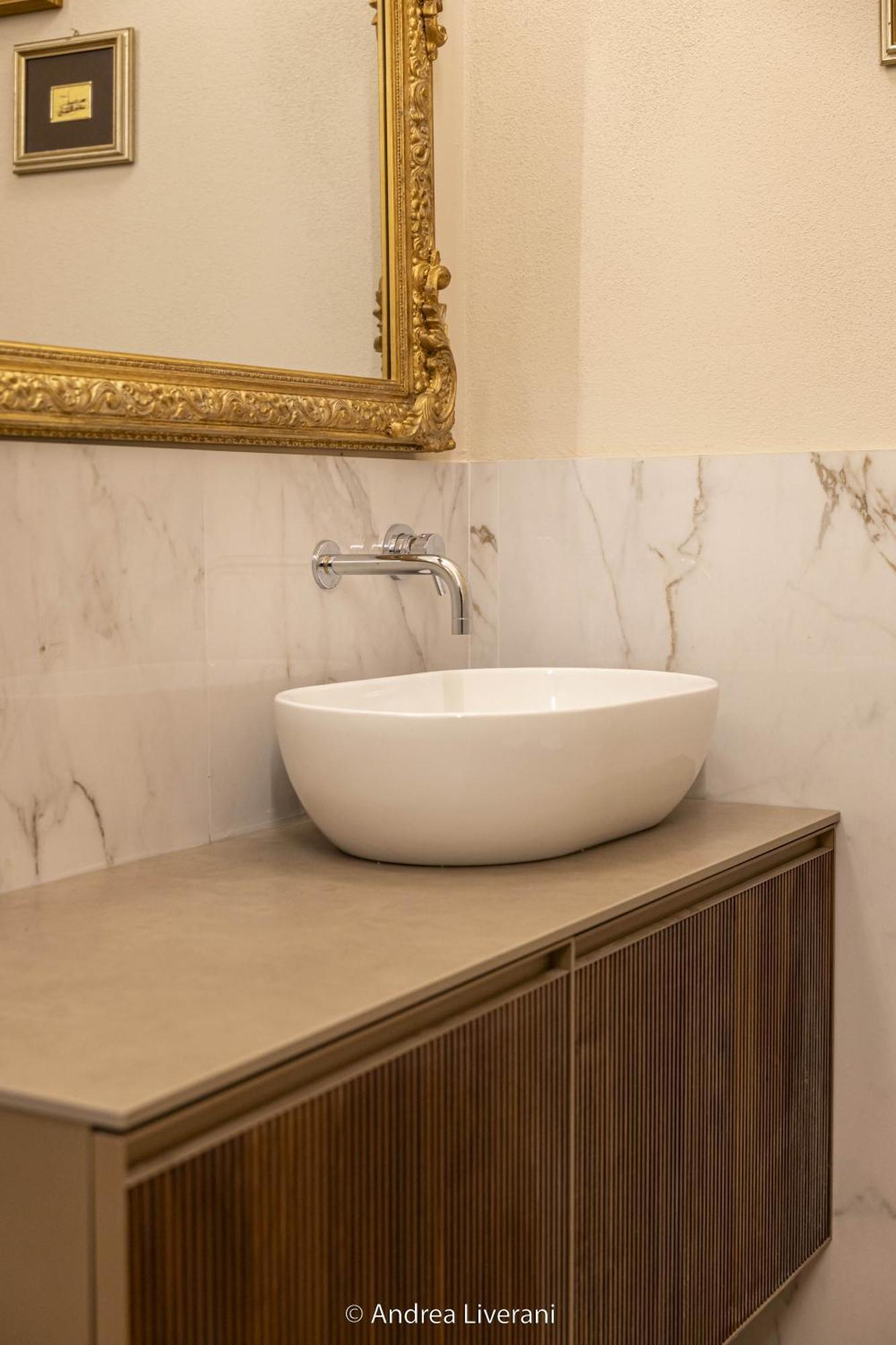 Bed & Breakfast Sibilla - Via Oberdan 13 Bologna