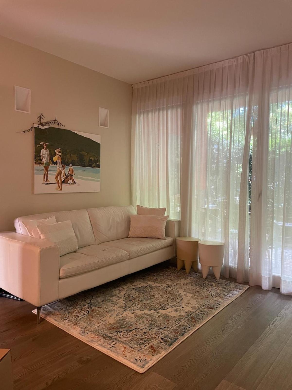 Casa Con Giardino Di Fronte Al Parco *