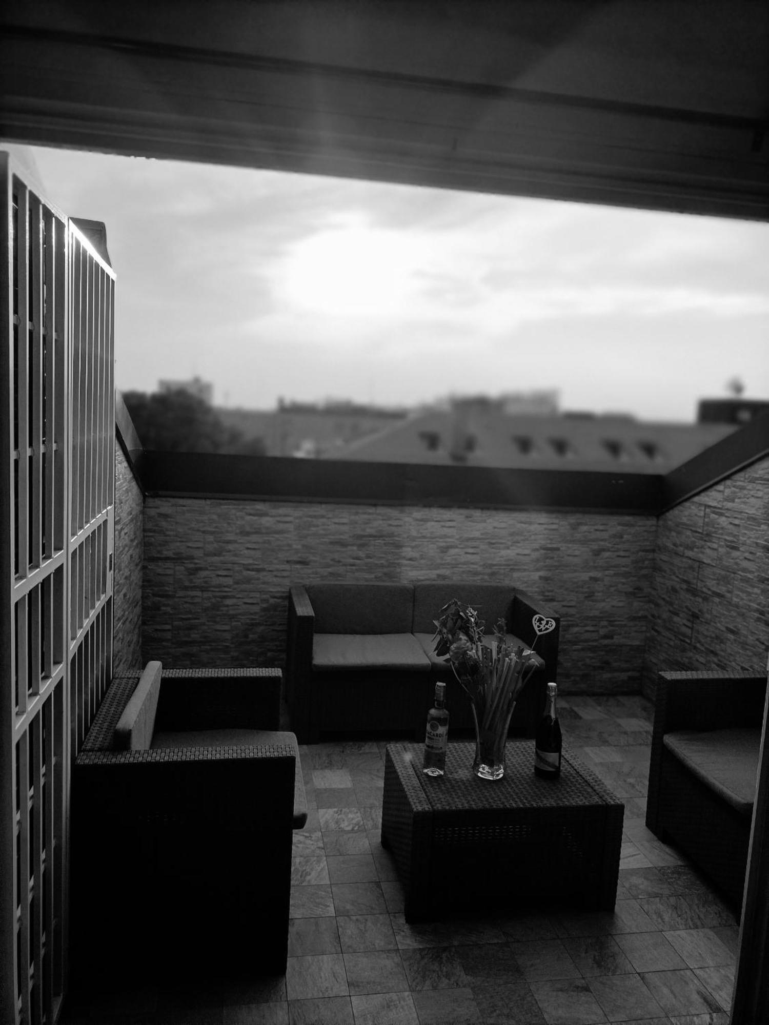 Center Gallery Couette-café *