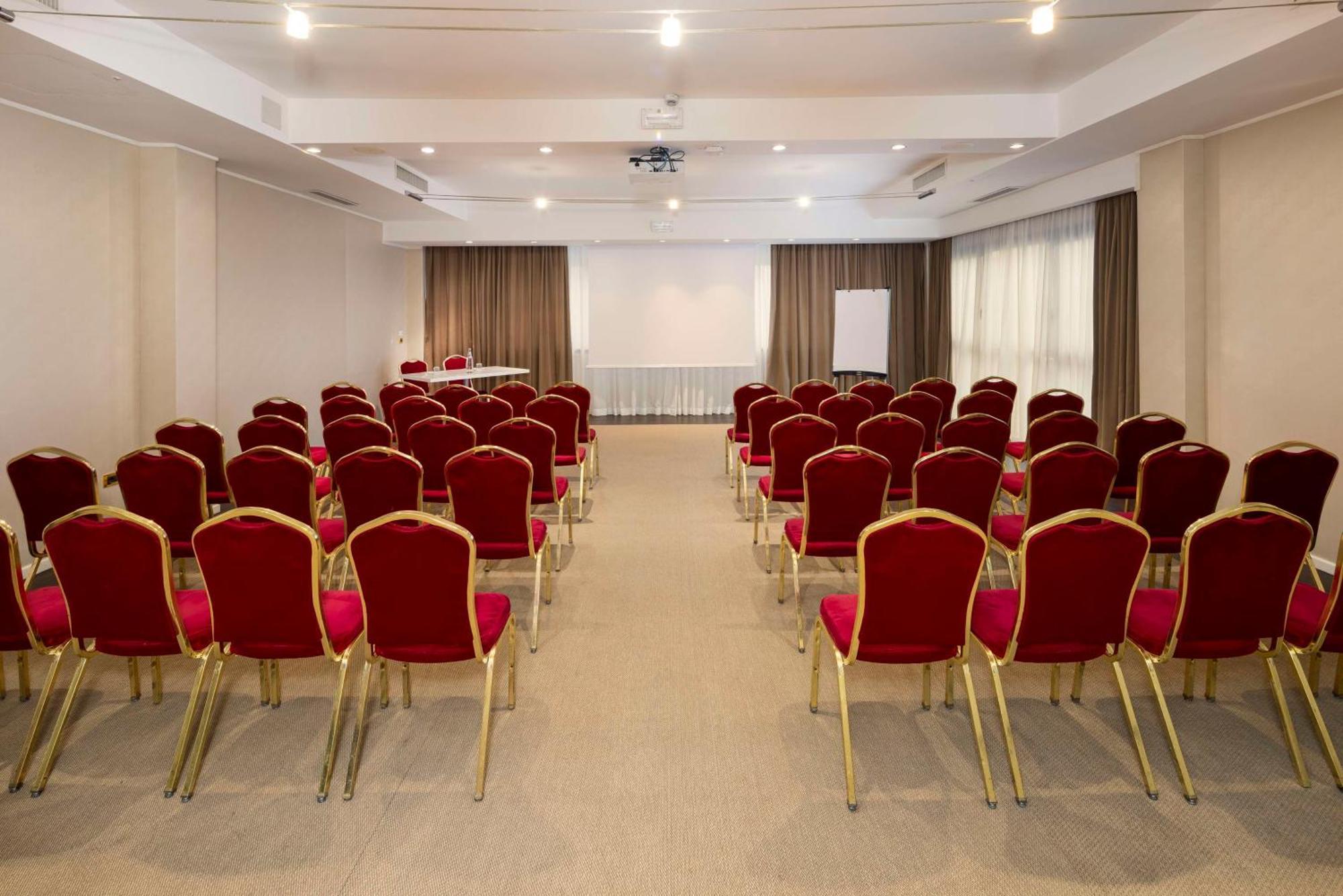 Western Tower 4* Bologna