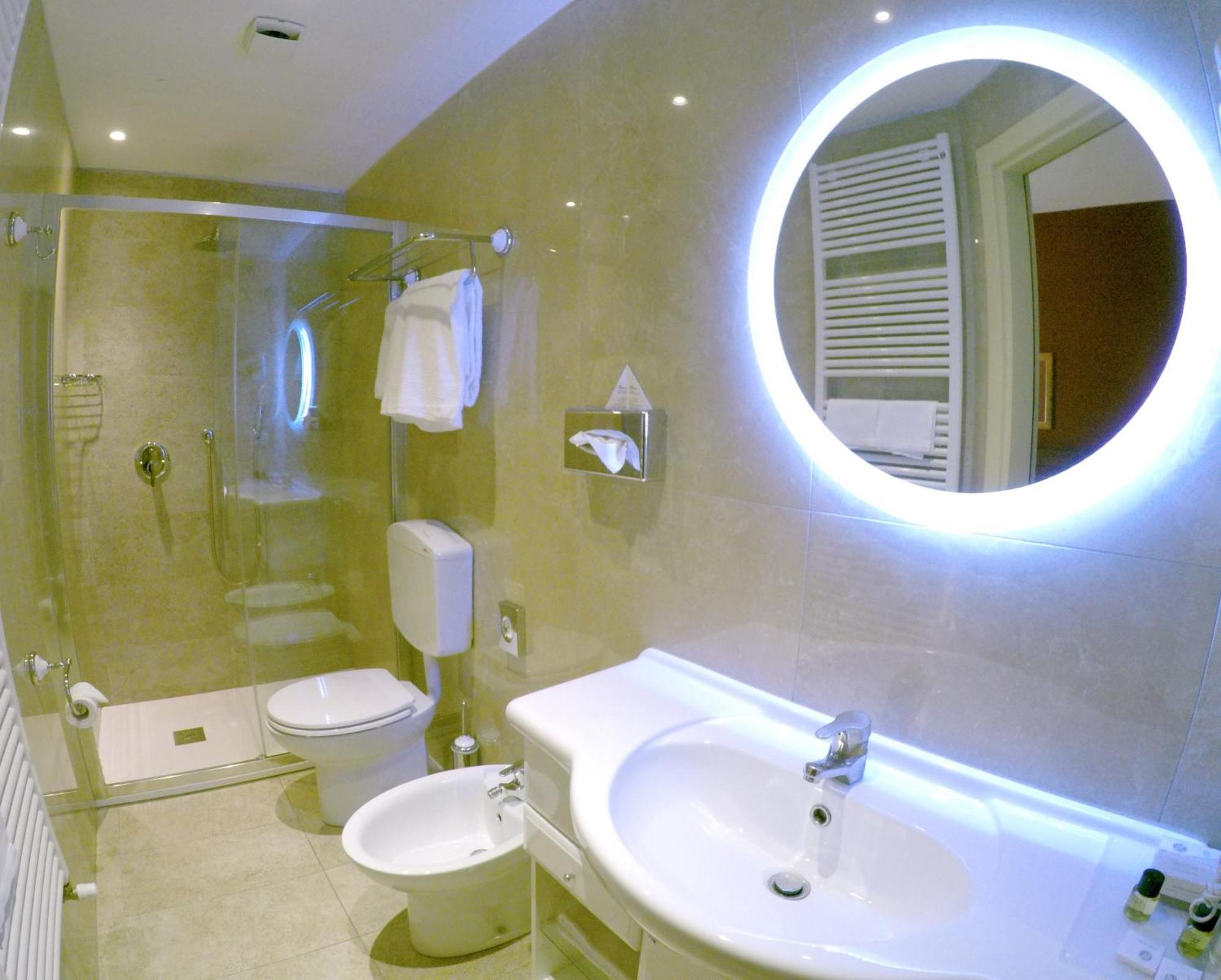 Hotel Zanhotel Europa Bologna