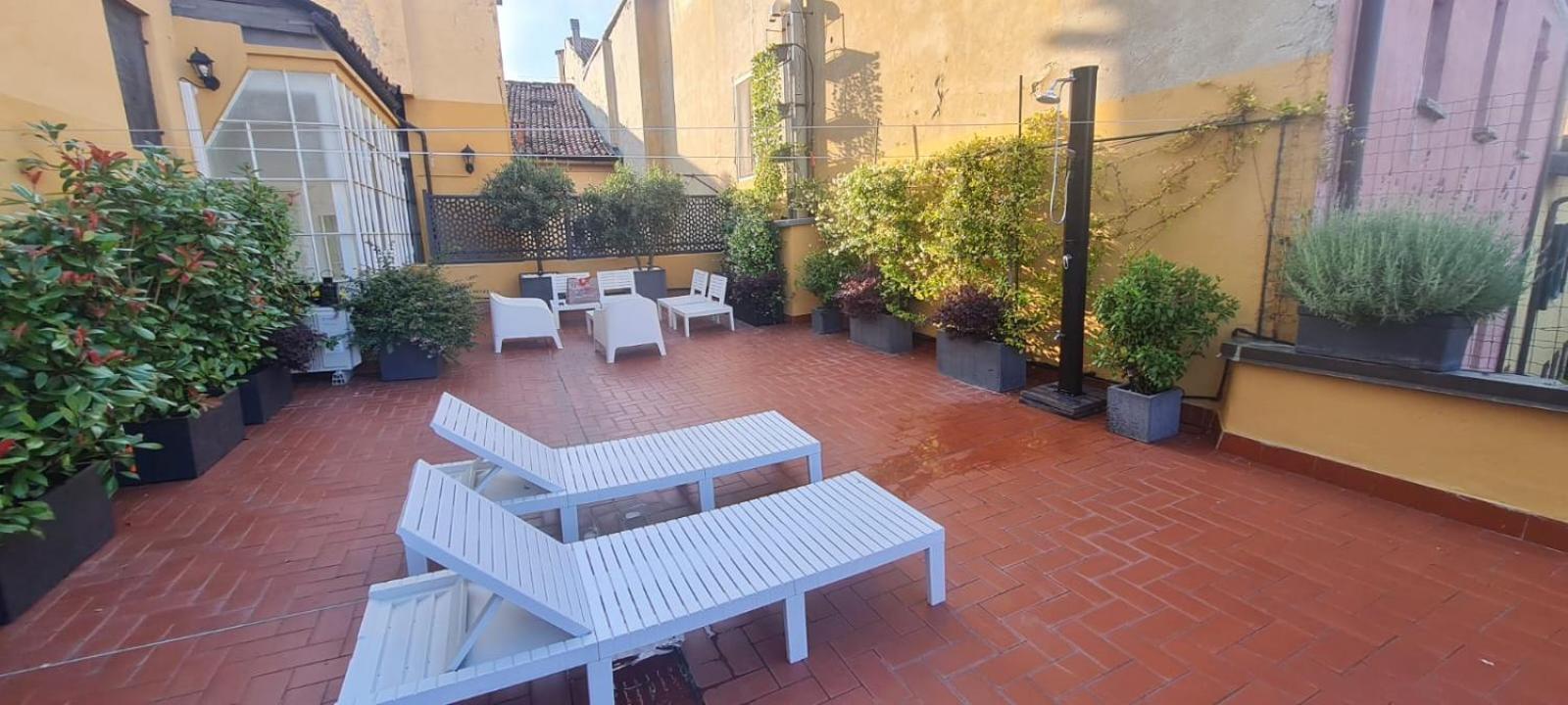 Apartment Con Terrazza Tra I Tetti Del Centro *