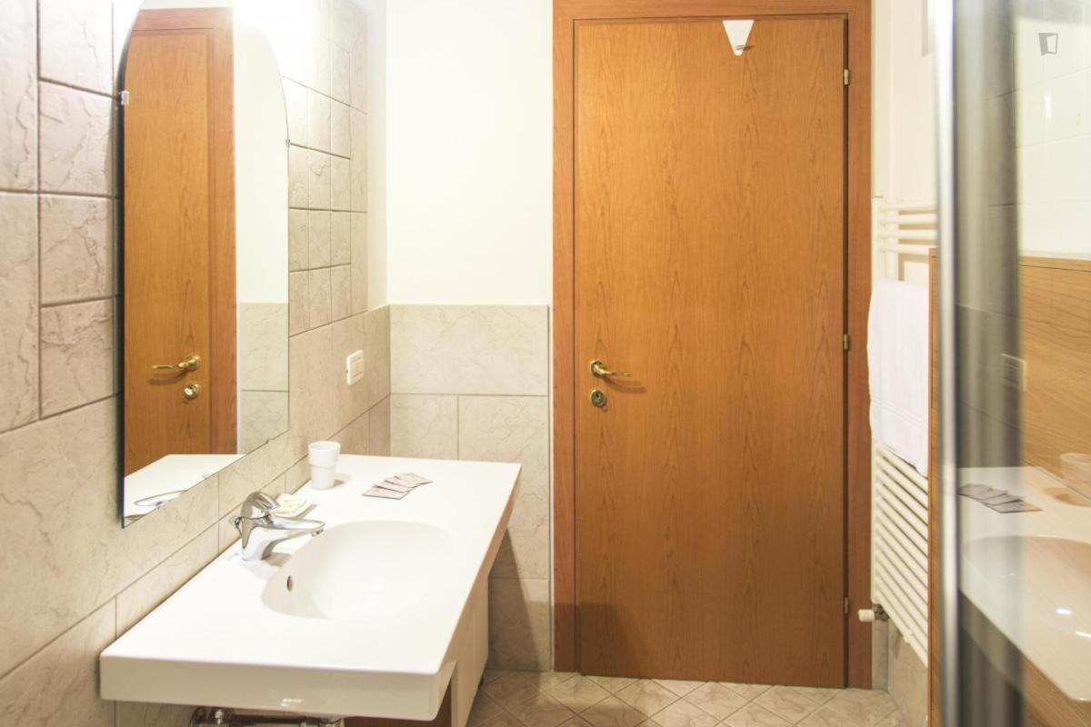 Residenza Carracci Aparthotel Bologna