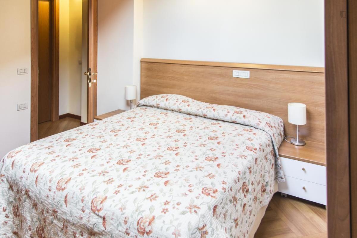 Residenza Carracci Aparthotel