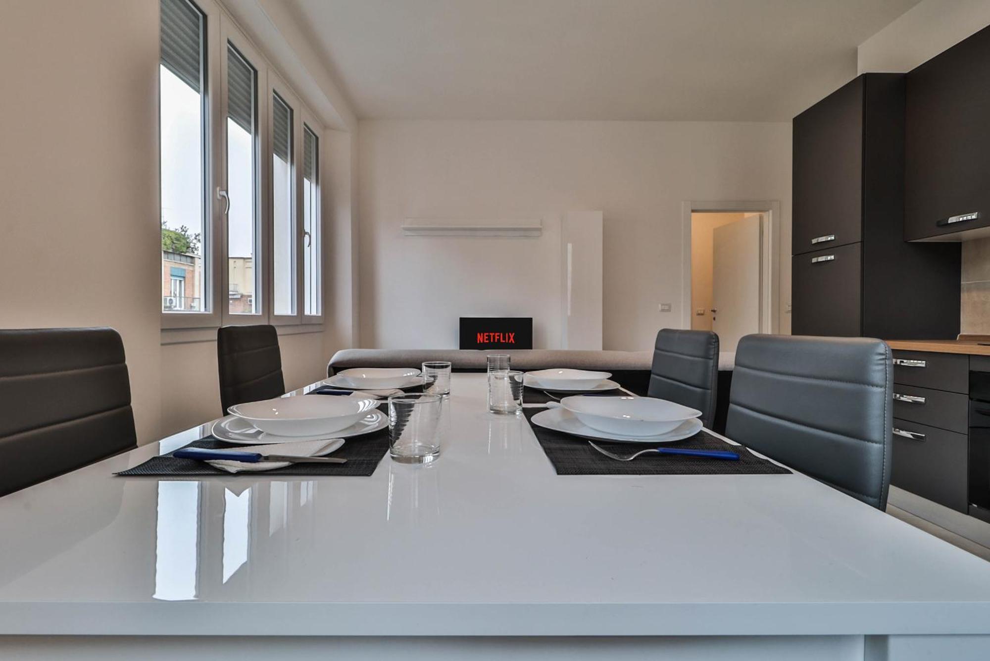 Arcos - 10 Minutes Walk To Piazza Maggiore Apartment *