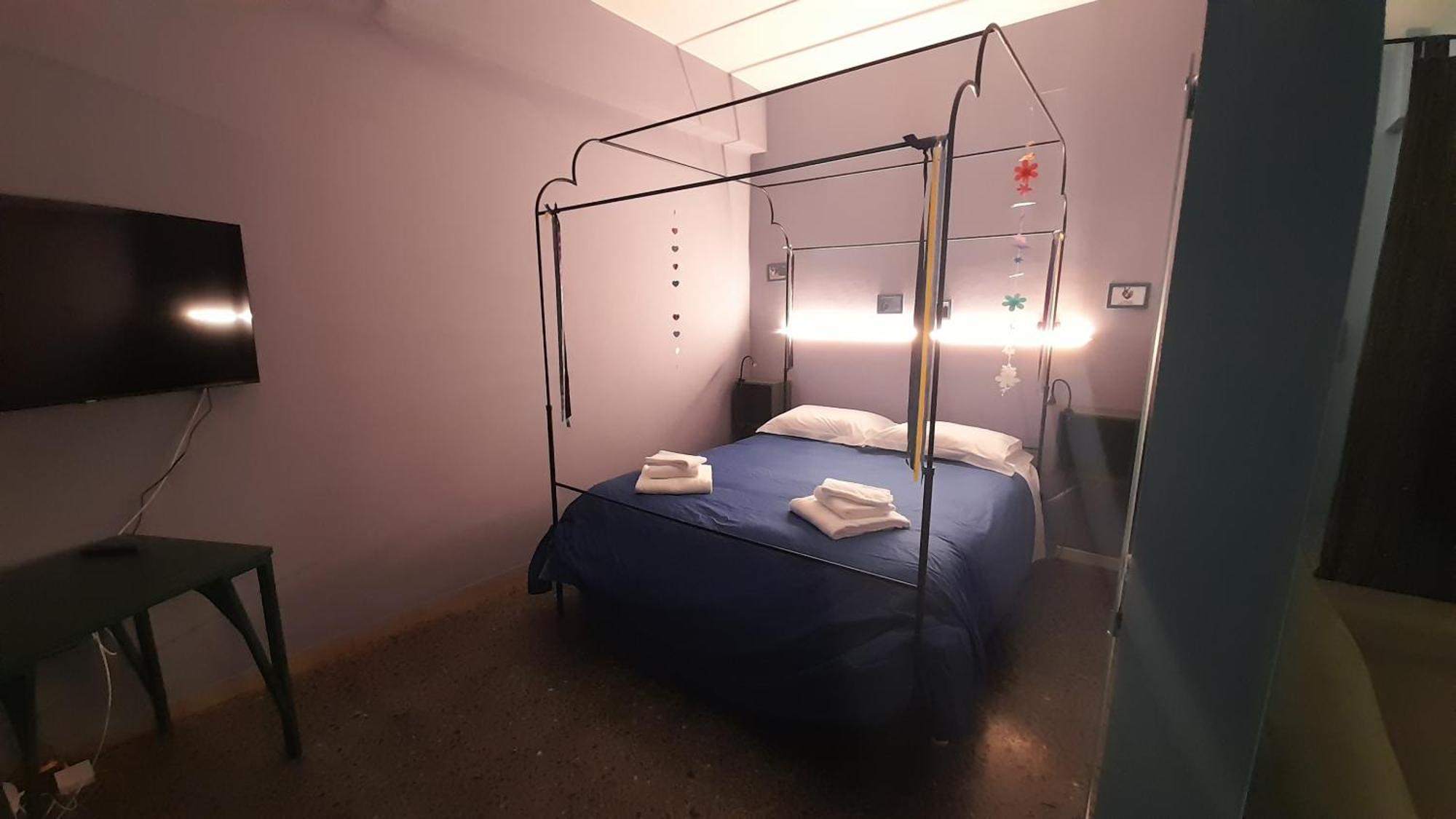 La Casa Degli Asinelli - Twa Bologna