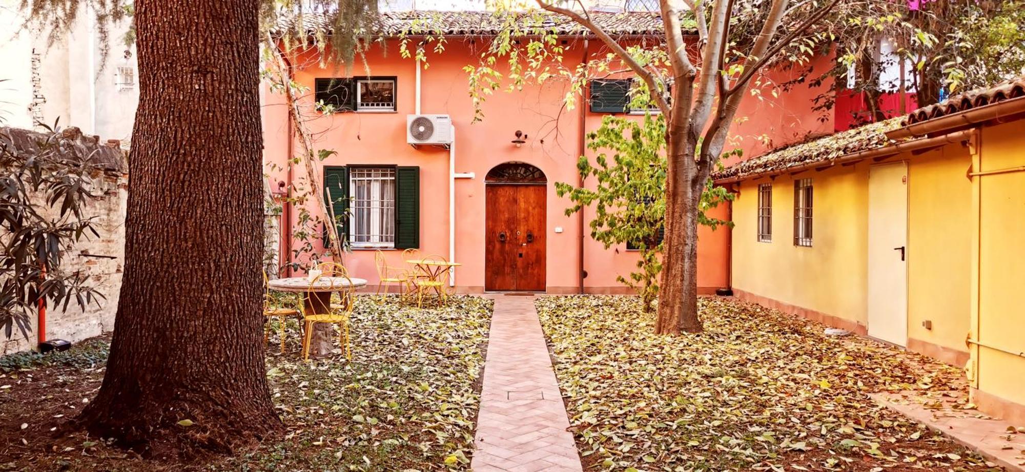 Appartamento Charming Vintage By Piazza Maggiore With Garden *