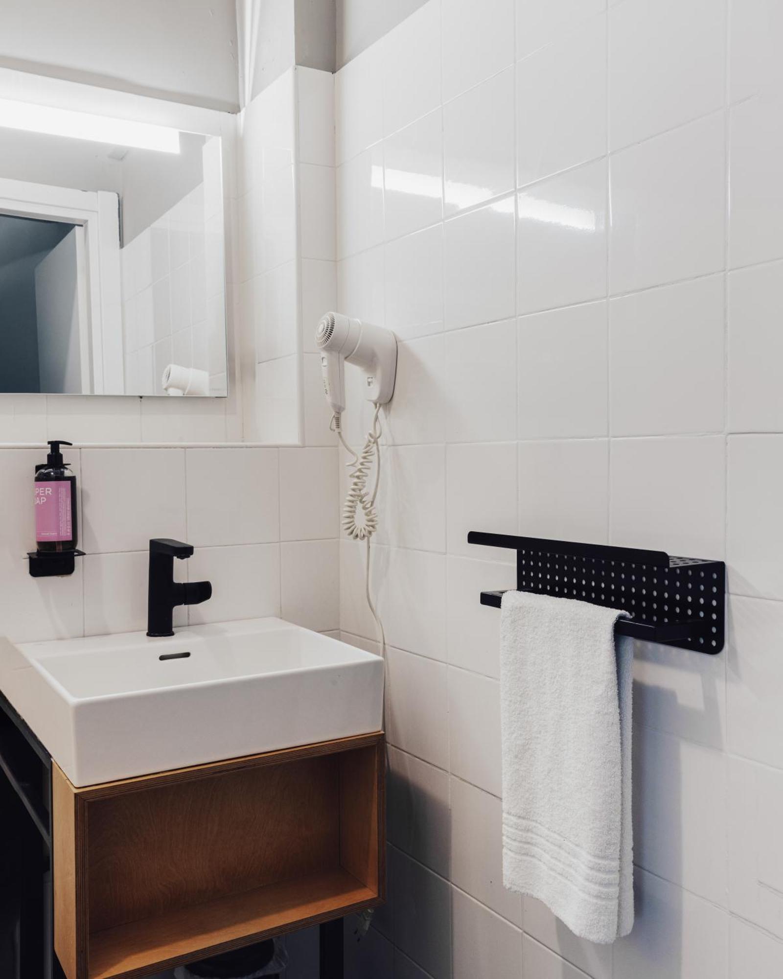 Hostal Combo *