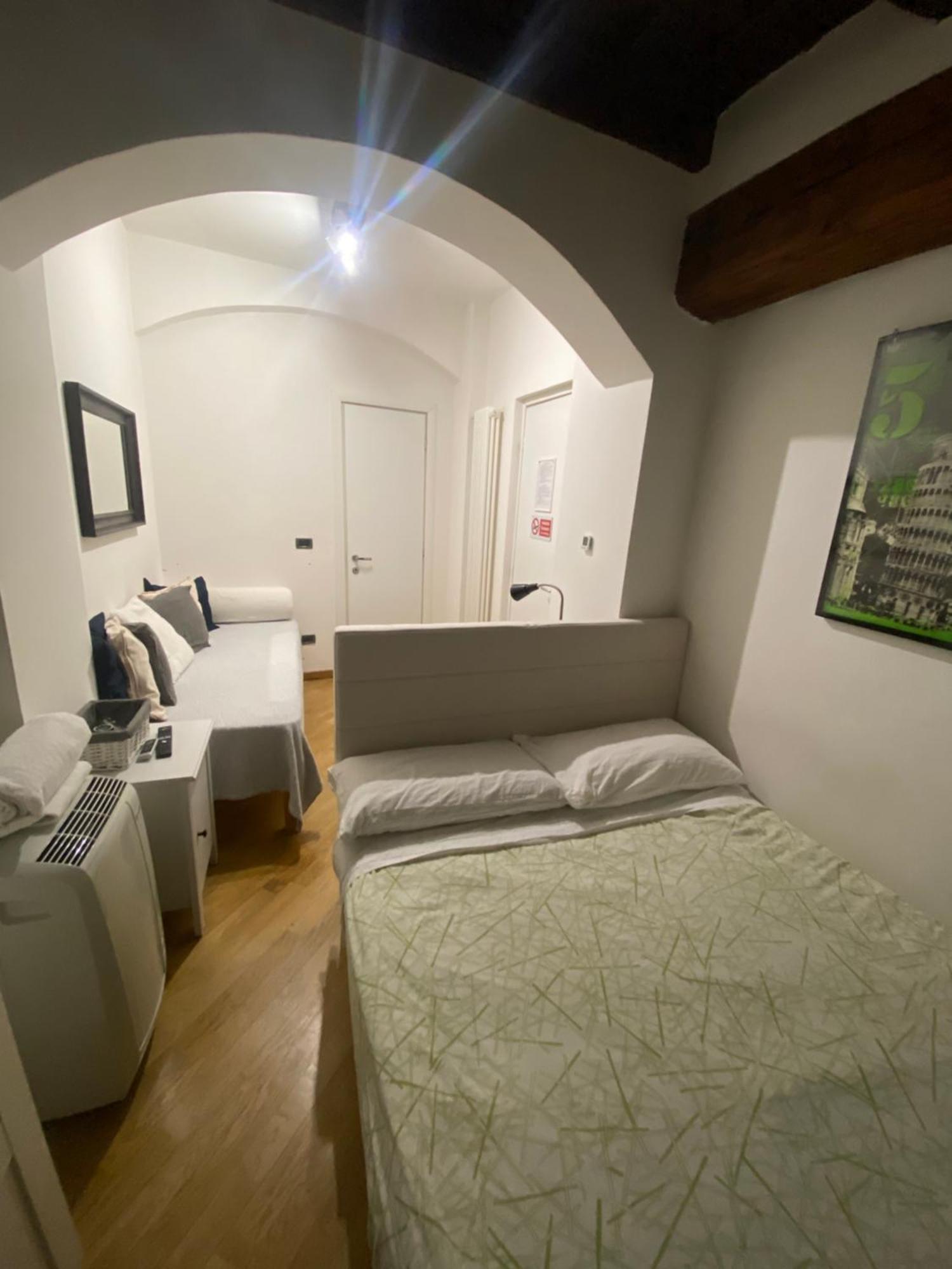 B&B And Home La Piazzetta Della Pioggia Bologna