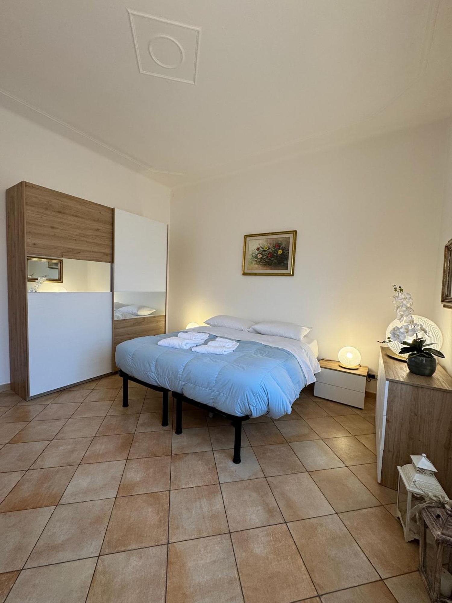 Fiera - Train Station - Free Parking *