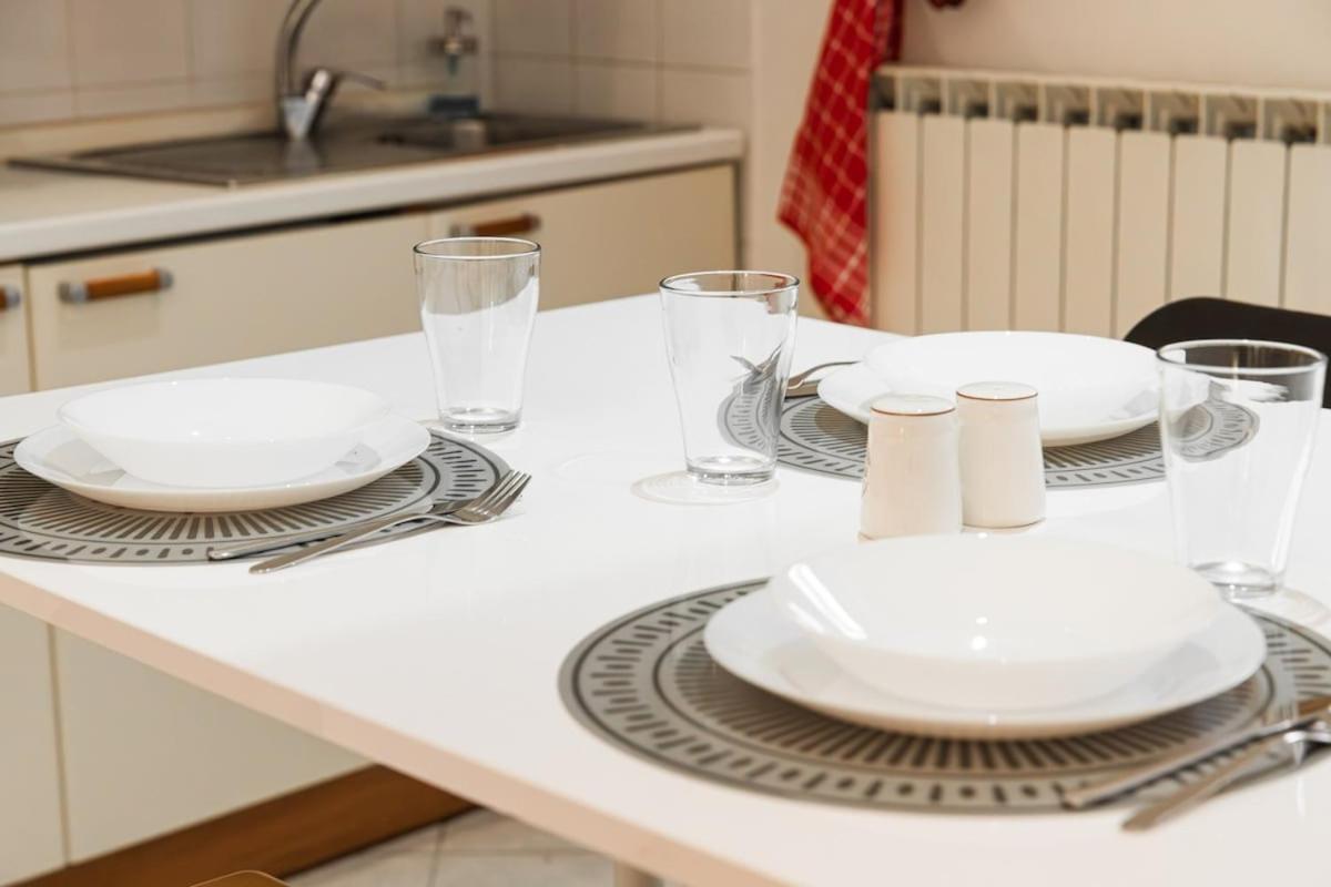Apartment Center House - Center