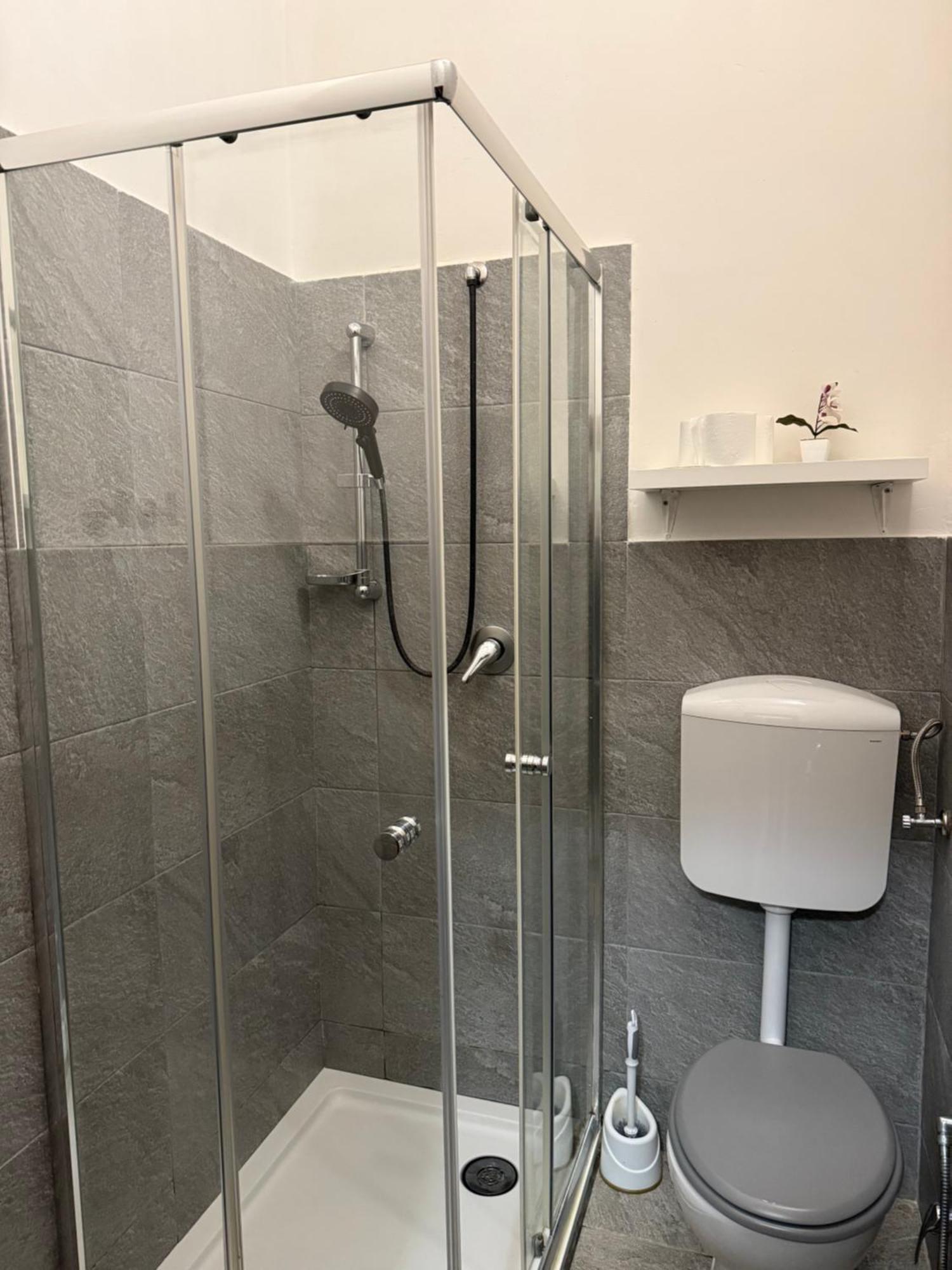 Home&stazione Guest house Bologna