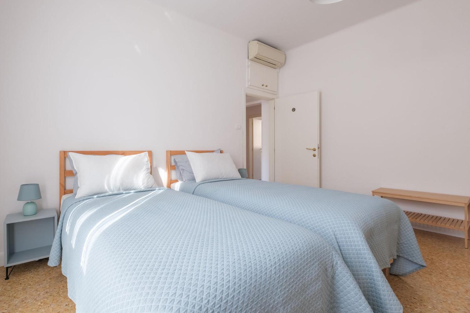 10 Min Walk From Fiere - Casa Pezzana Appartamento *