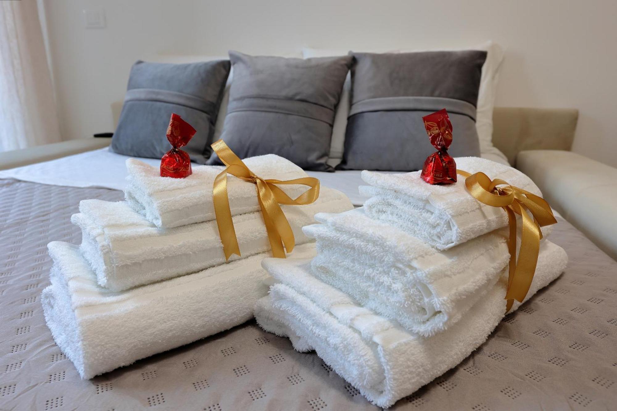 Mascarella - Elegante Design Con Patio Nel Centro Storico Bologna