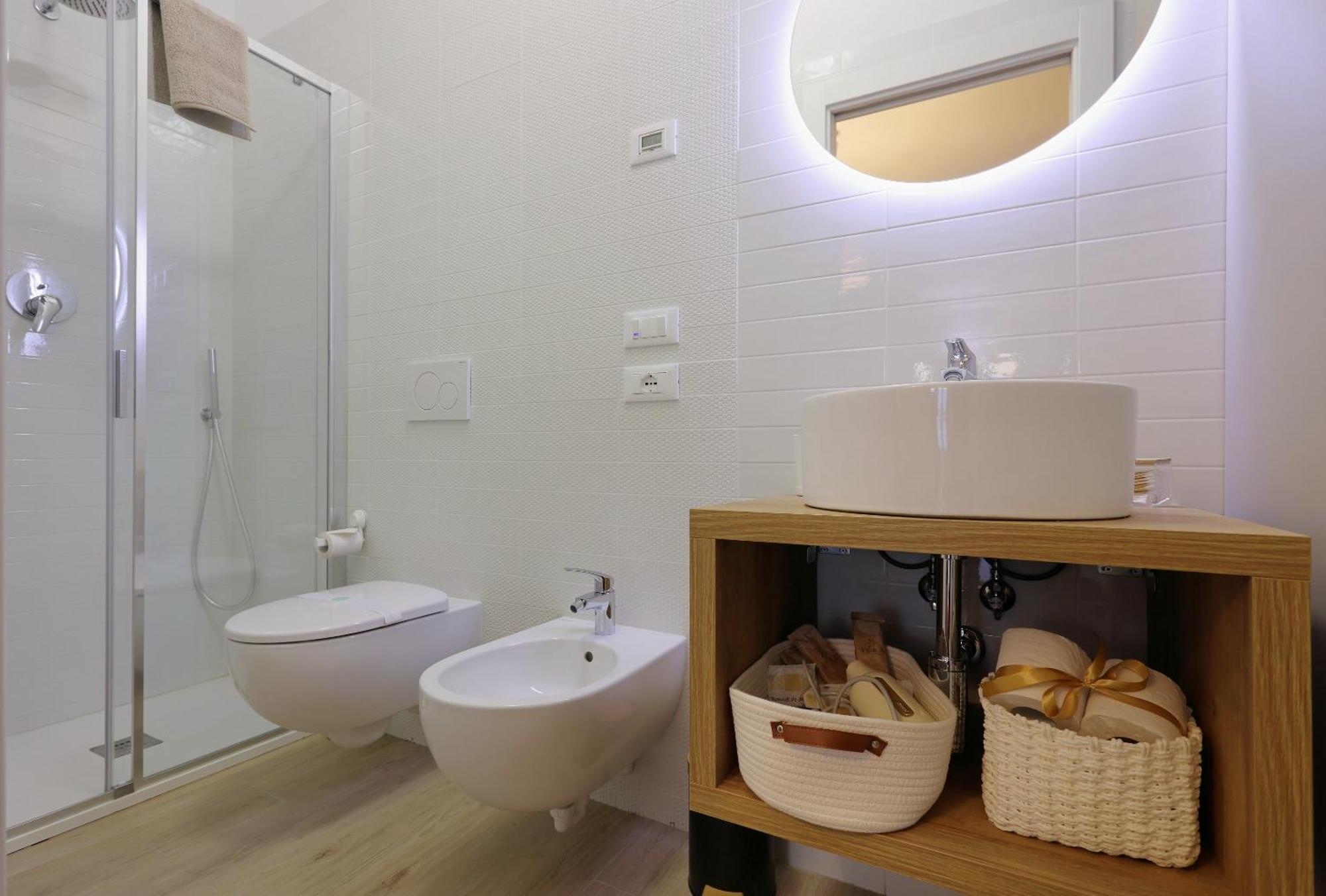 Mascarella - Elegante Design Con Patio Nel Centro Storico * Bologna