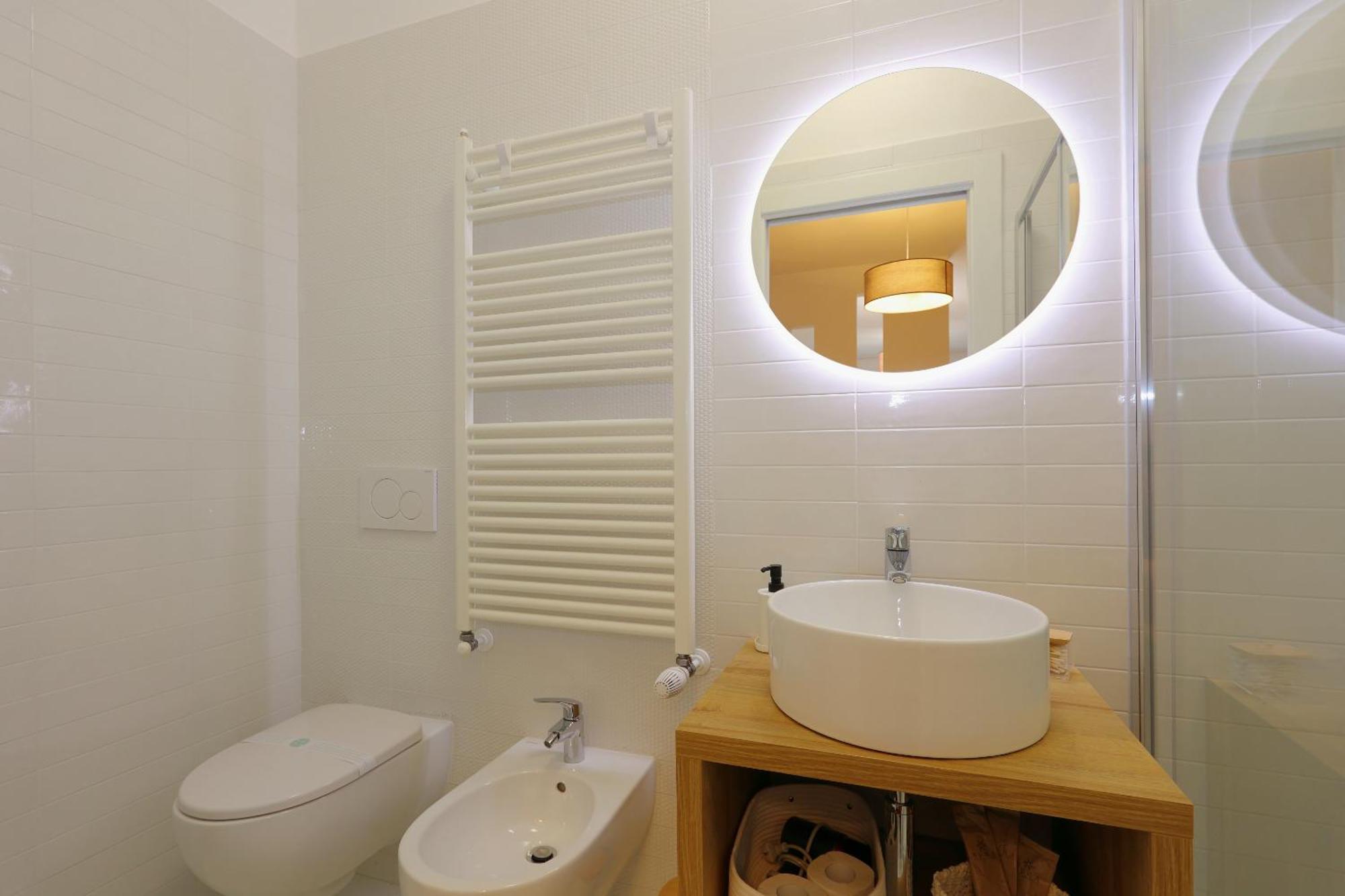 Apartment Mascarella - Elegante Design Con Patio Nel Centro Storico Bologna