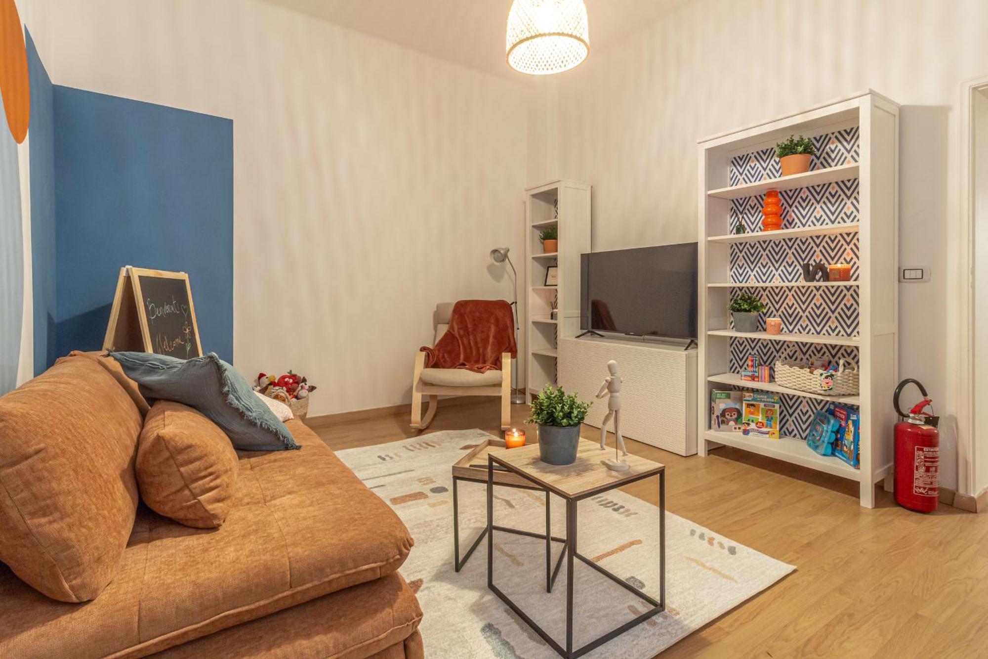 Cozy Threeroom In The Heart Of *
