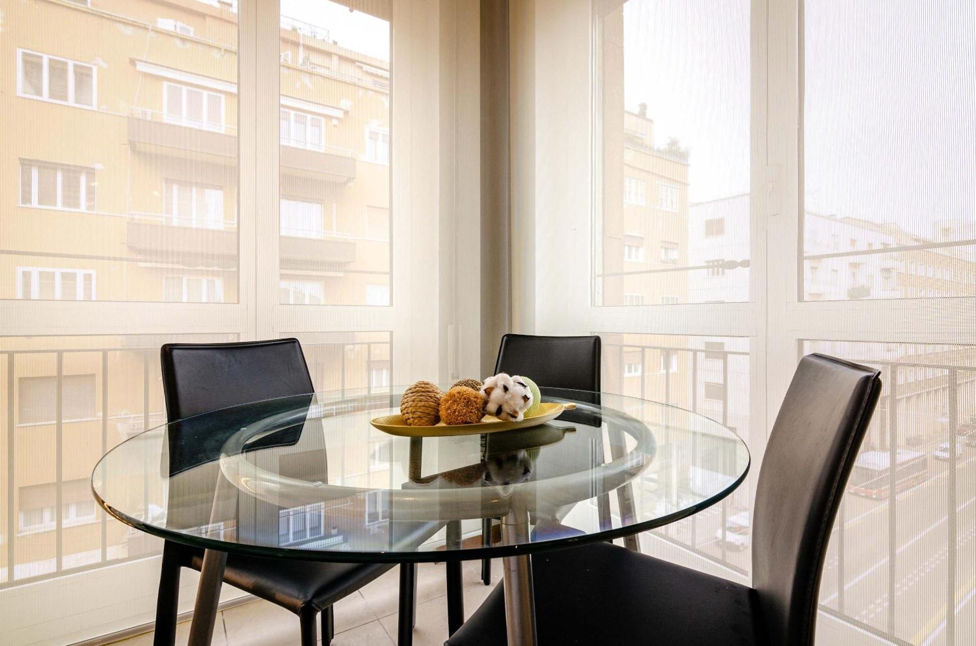 Large And Bright In The Heart Of Appartamento Bologna