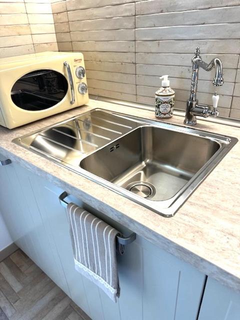 Brand New !!! Ancient Liberty Style Completely Renovated 2025 Lejlighed *