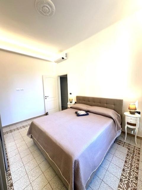 Lejlighed Brand New !!! Ancient Liberty Style Completely Renovated 2025